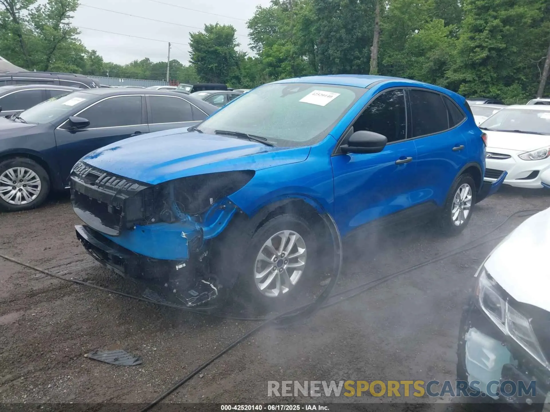2 fotografías del automóvil dañado 1FMCU0F67LUA48486 FORD ESCAPE 2020