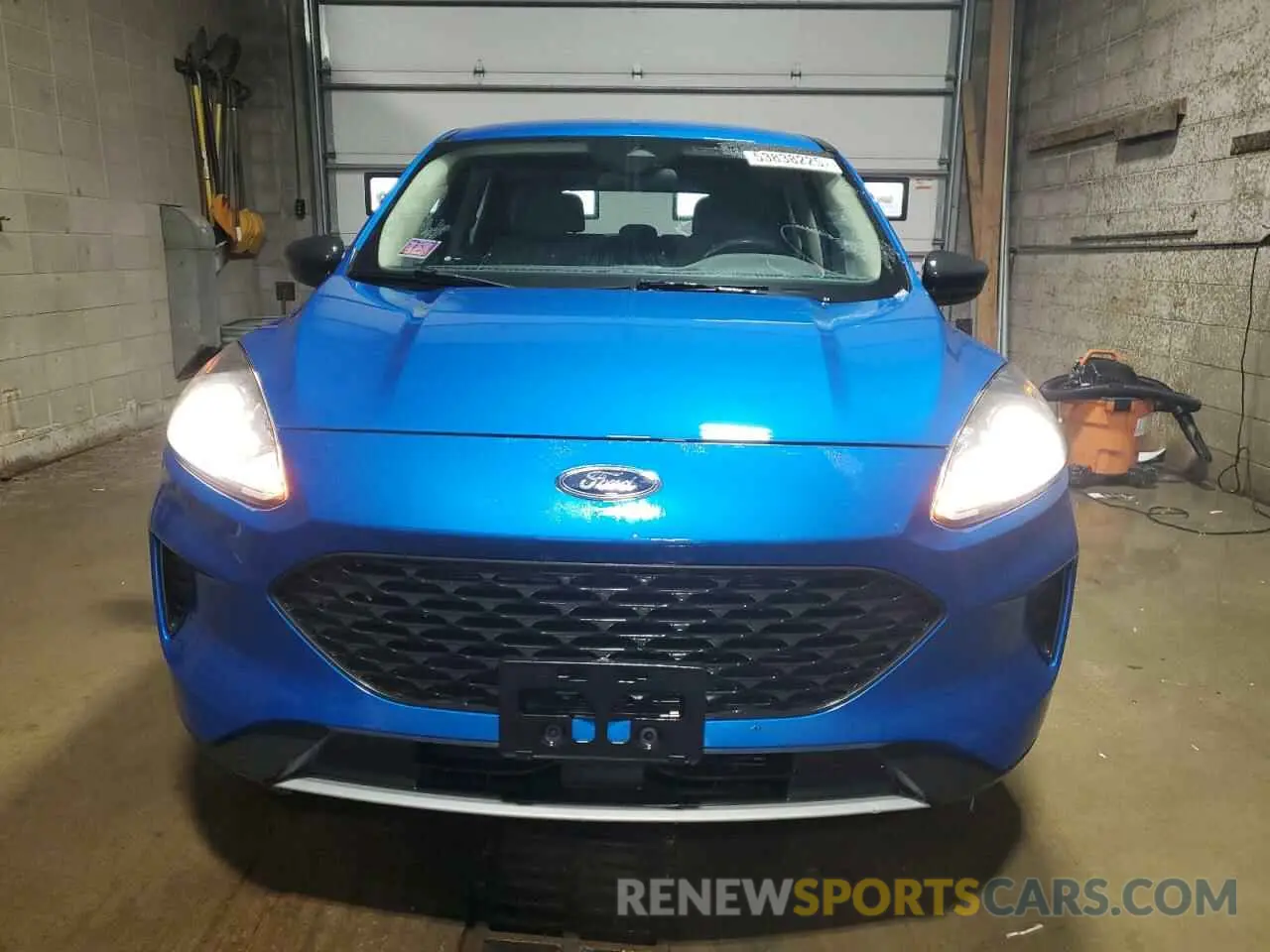 5 fotografías del automóvil dañado 1FMCU0F67LUC07622 FORD ESCAPE 2020