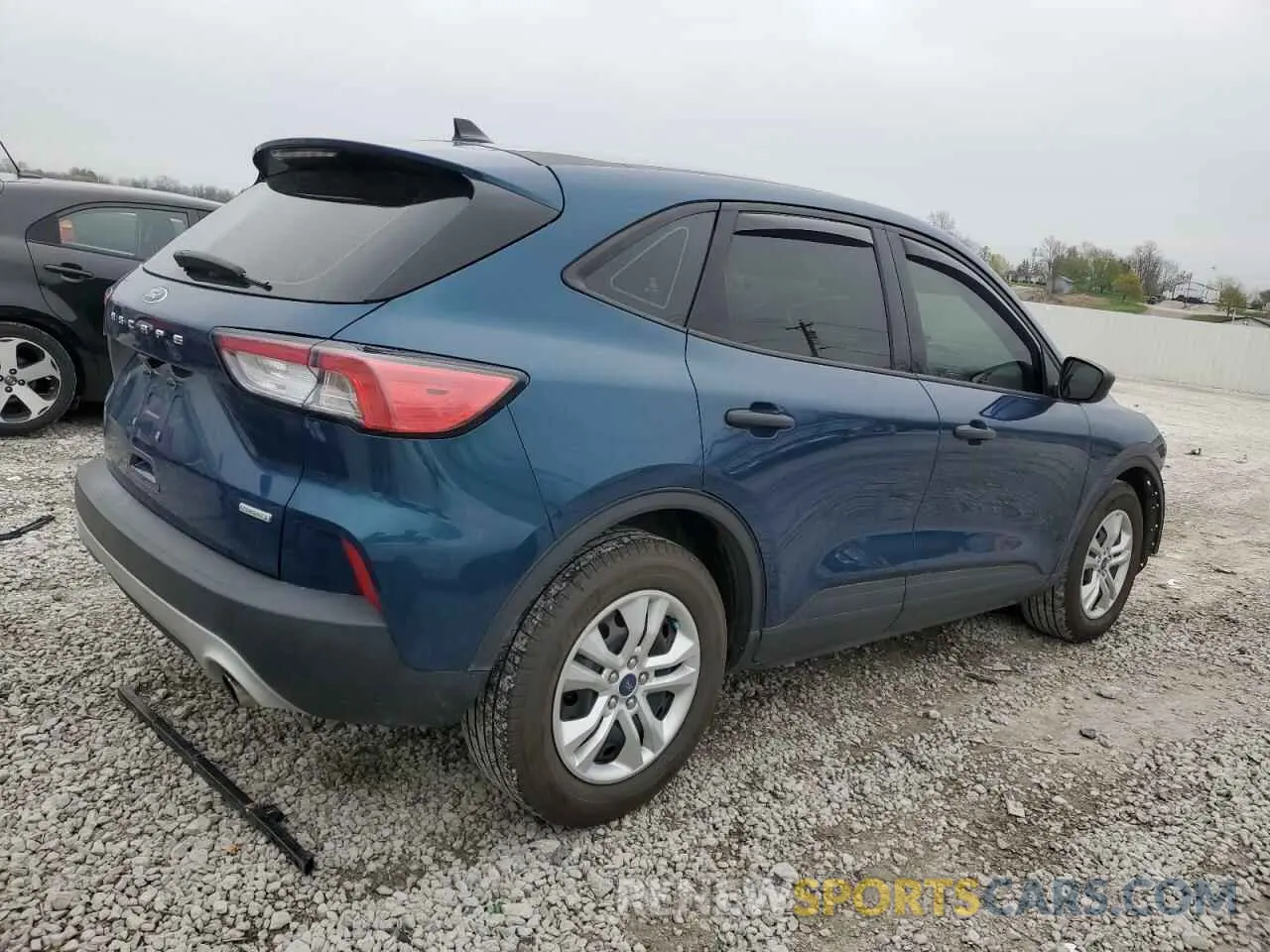 3 fotografías del automóvil dañado 1FMCU0F68LUA72764 FORD ESCAPE 2020