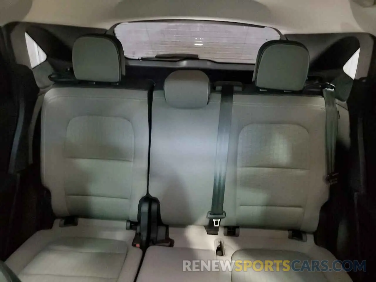10 fotografías del automóvil dañado 1FMCU0F69LUA06045 FORD ESCAPE 2020