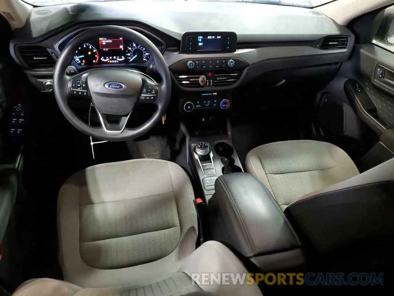 8 fotografías del automóvil dañado 1FMCU0F69LUA06045 FORD ESCAPE 2020