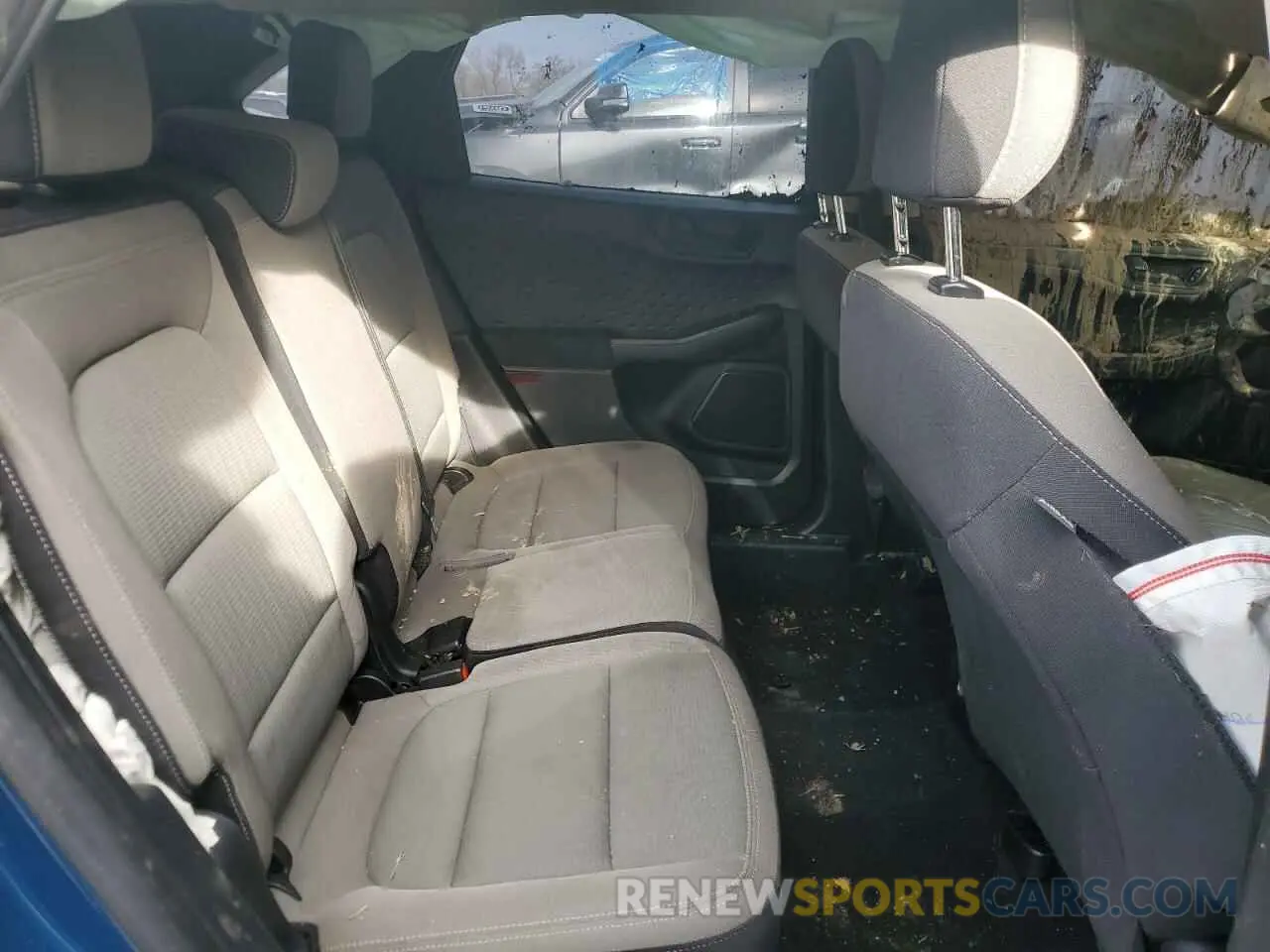 11 fotografías del automóvil dañado 1FMCU0F6XLUC50383 FORD ESCAPE 2020