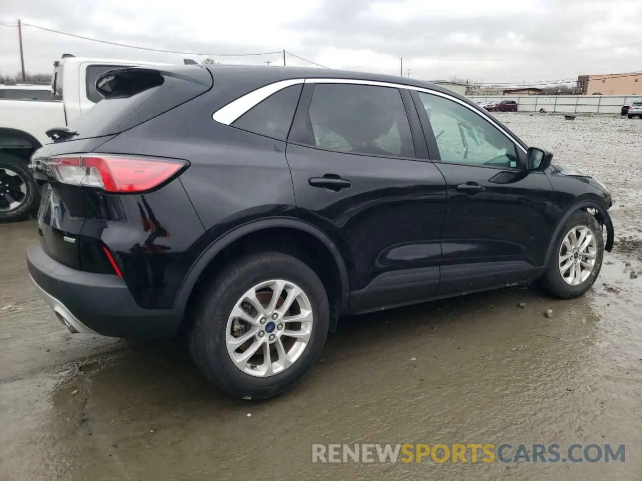 3 fotografías del automóvil dañado 1FMCU0G60LUA91193 FORD ESCAPE 2020