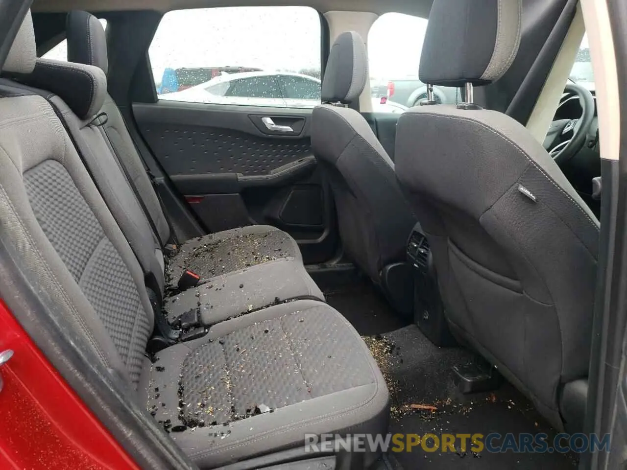 12 fotografías del automóvil dañado 1FMCU0G60LUB56298 FORD ESCAPE 2020