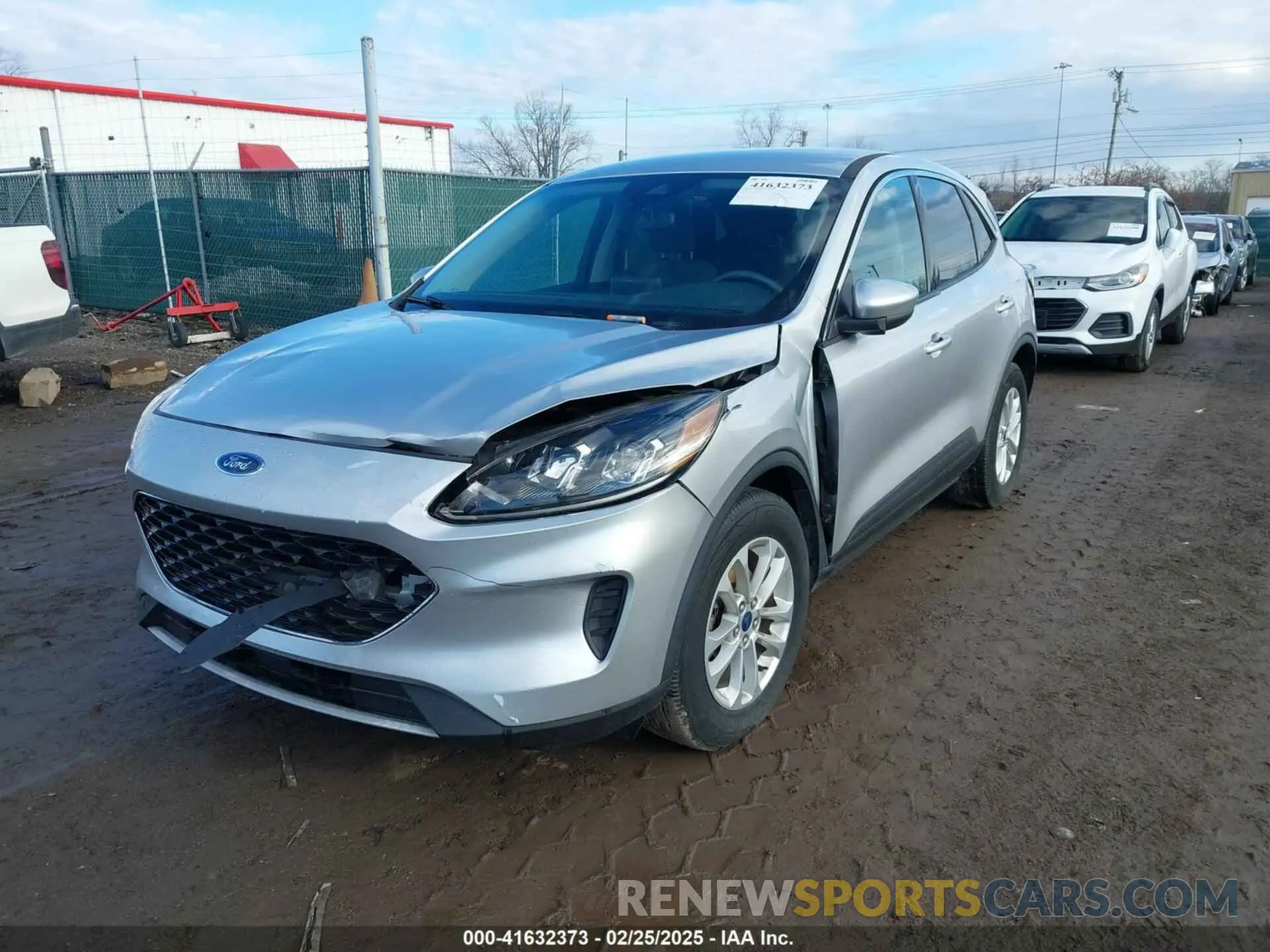 12 fotografías del automóvil dañado 1FMCU0G60LUC71337 FORD ESCAPE 2020