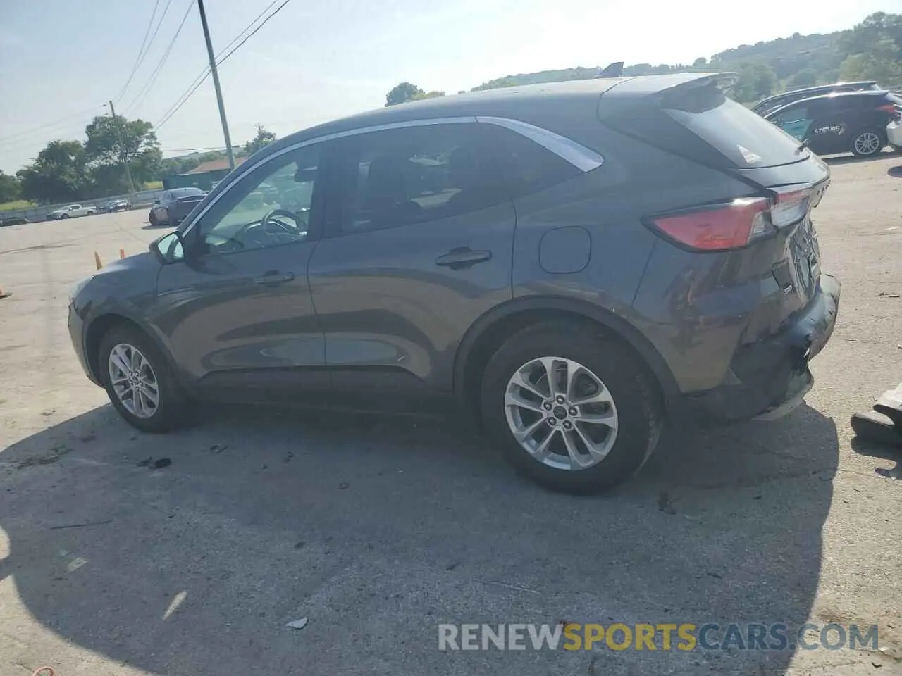 2 fotografías del automóvil dañado 1FMCU0G61LUA46795 FORD ESCAPE 2020
