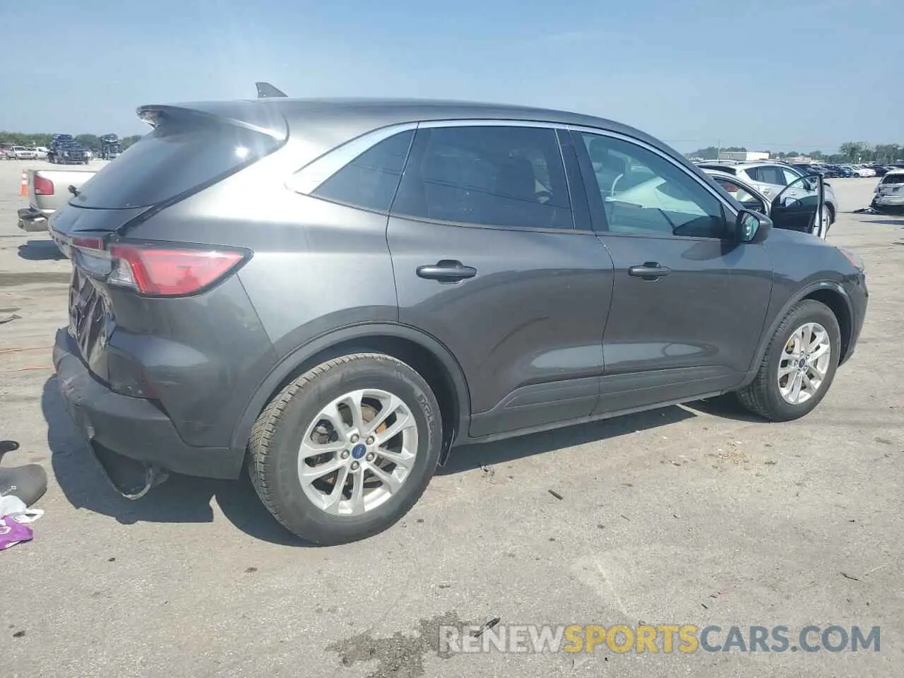 3 fotografías del automóvil dañado 1FMCU0G61LUA46795 FORD ESCAPE 2020