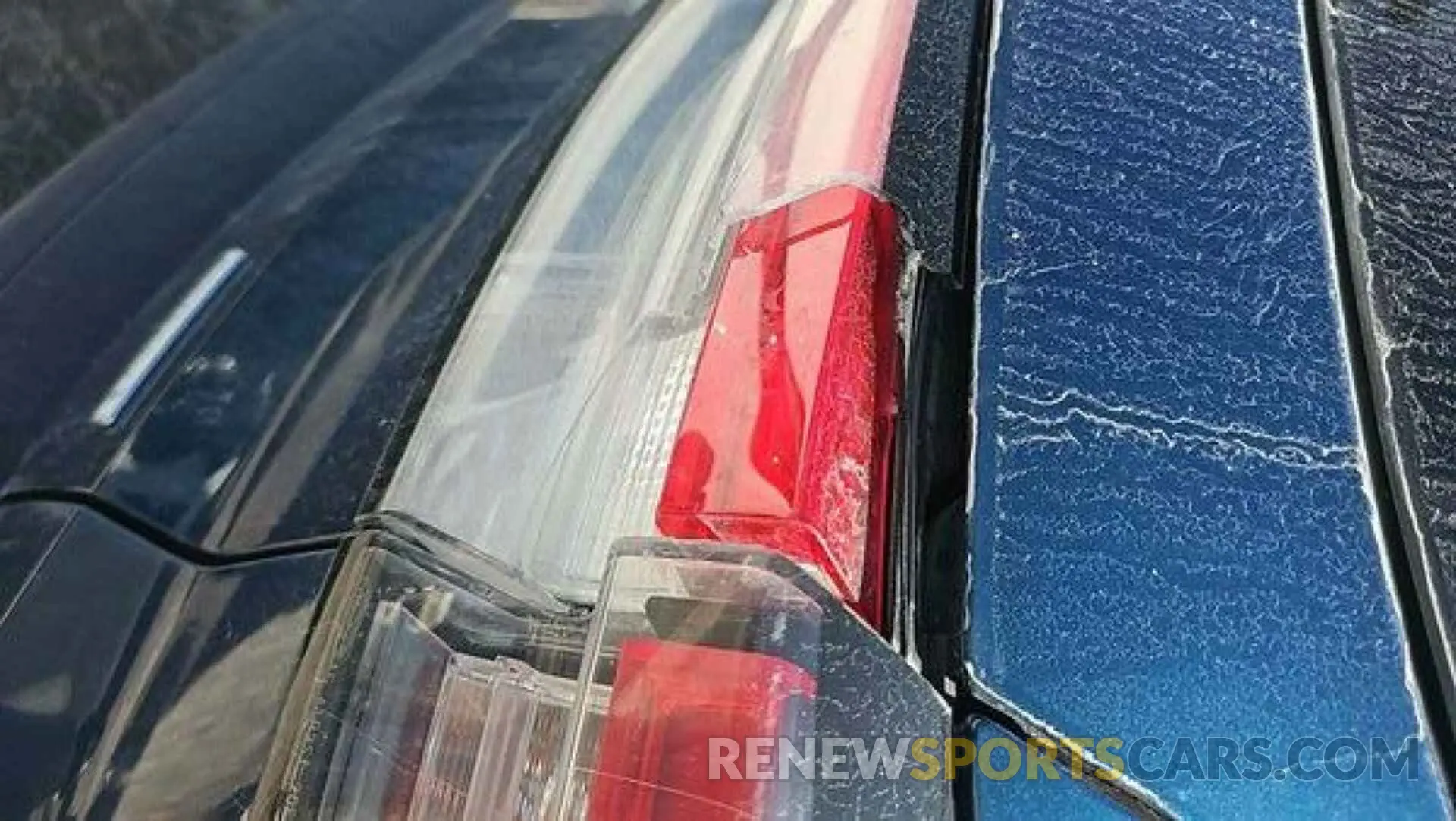 11 fotografías del automóvil dañado 1FMCU0G61LUB19082 FORD ESCAPE 2020