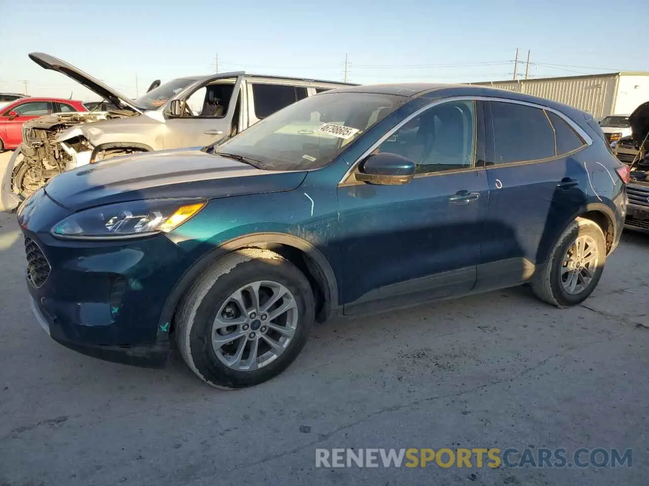 1 fotografías del automóvil dañado 1FMCU0G61LUB19261 FORD ESCAPE 2020