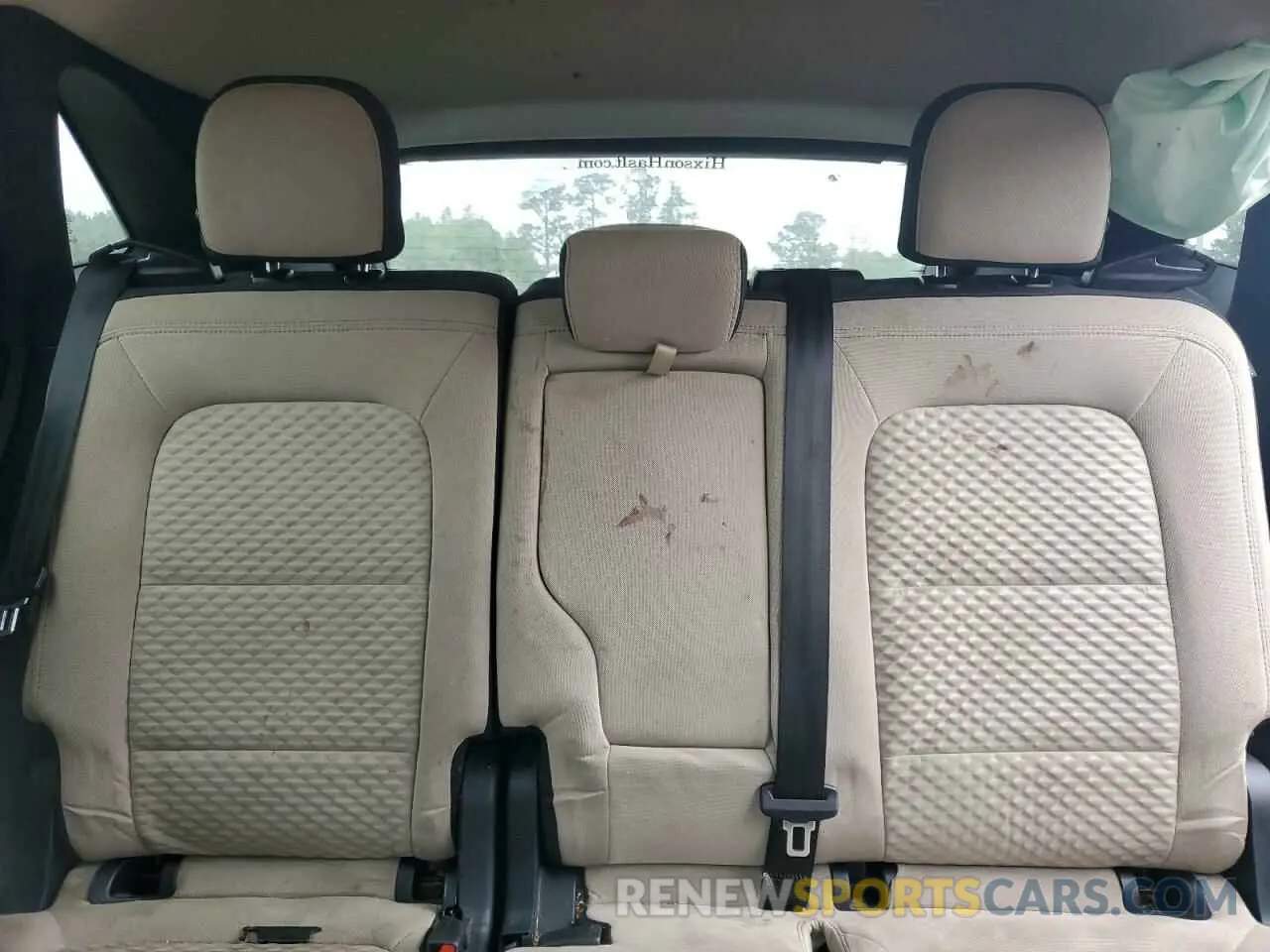 10 fotografías del automóvil dañado 1FMCU0G61LUB38585 FORD ESCAPE 2020