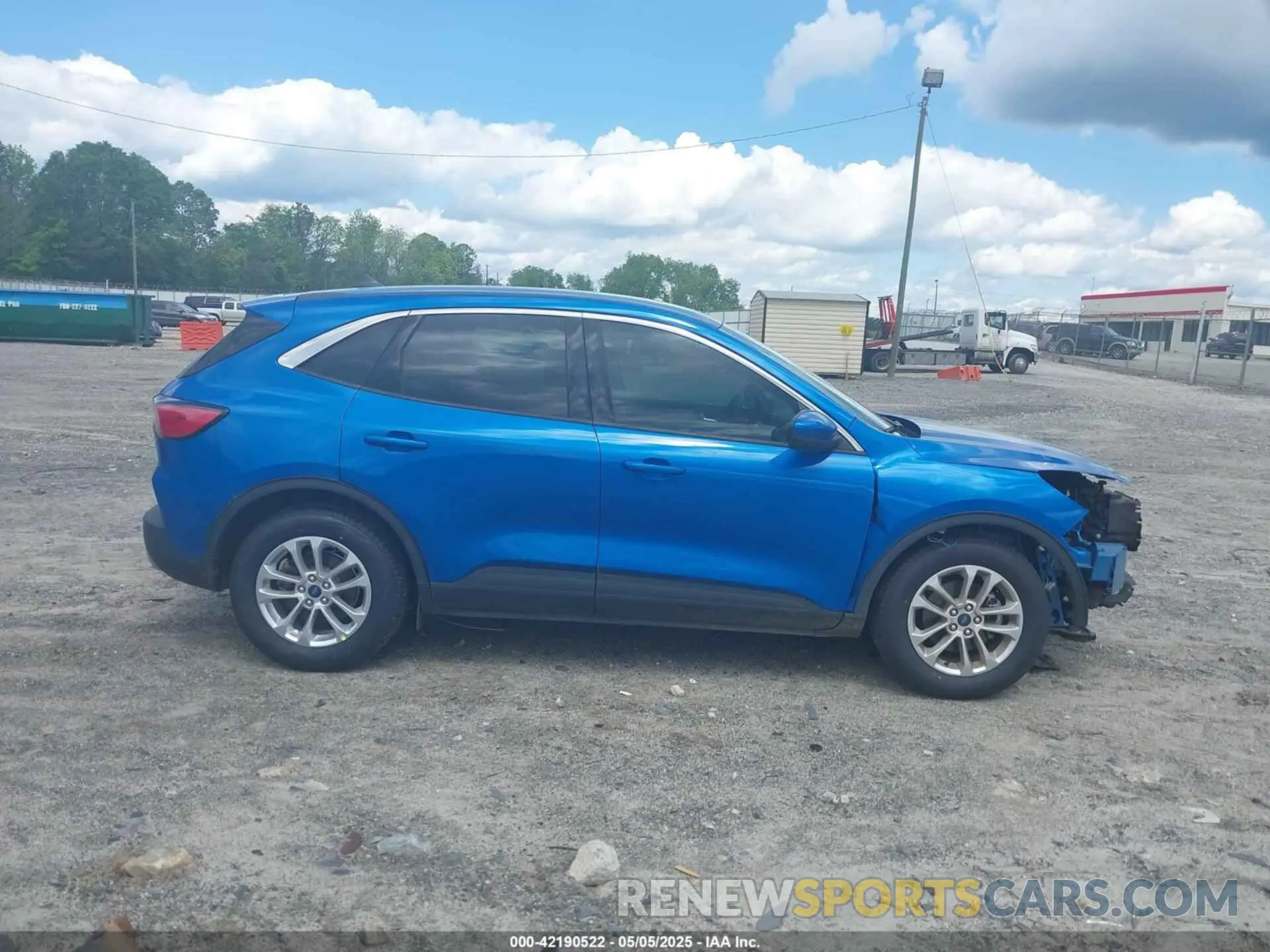14 fotografías del automóvil dañado 1FMCU0G61LUB55743 FORD ESCAPE 2020