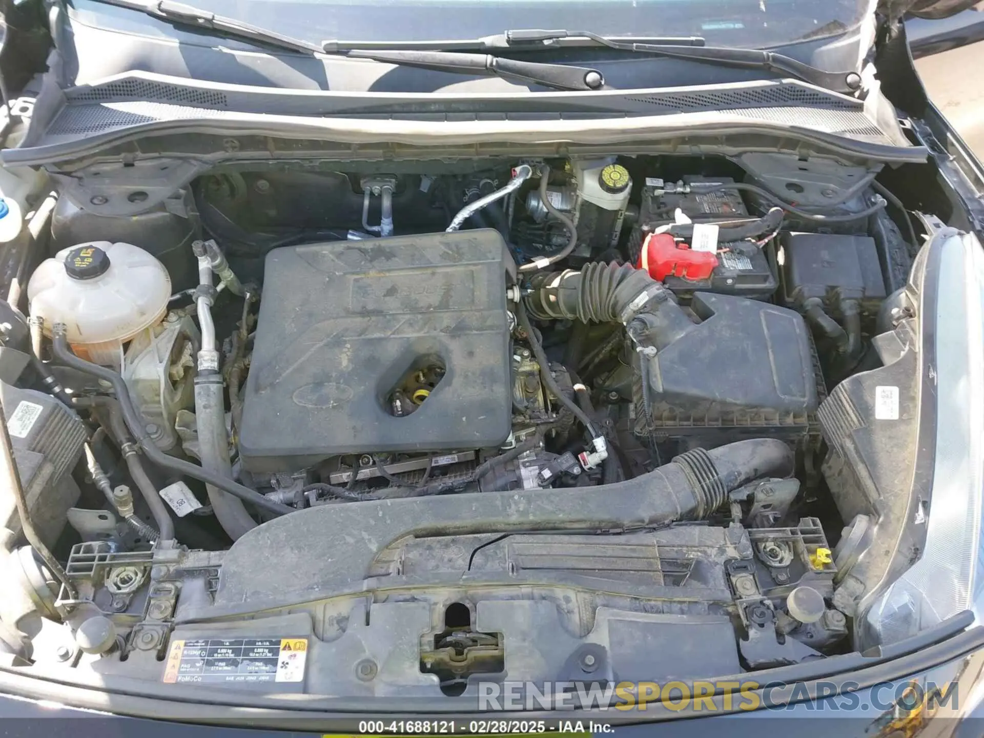 10 fotografías del automóvil dañado 1FMCU0G61LUB77189 FORD ESCAPE 2020