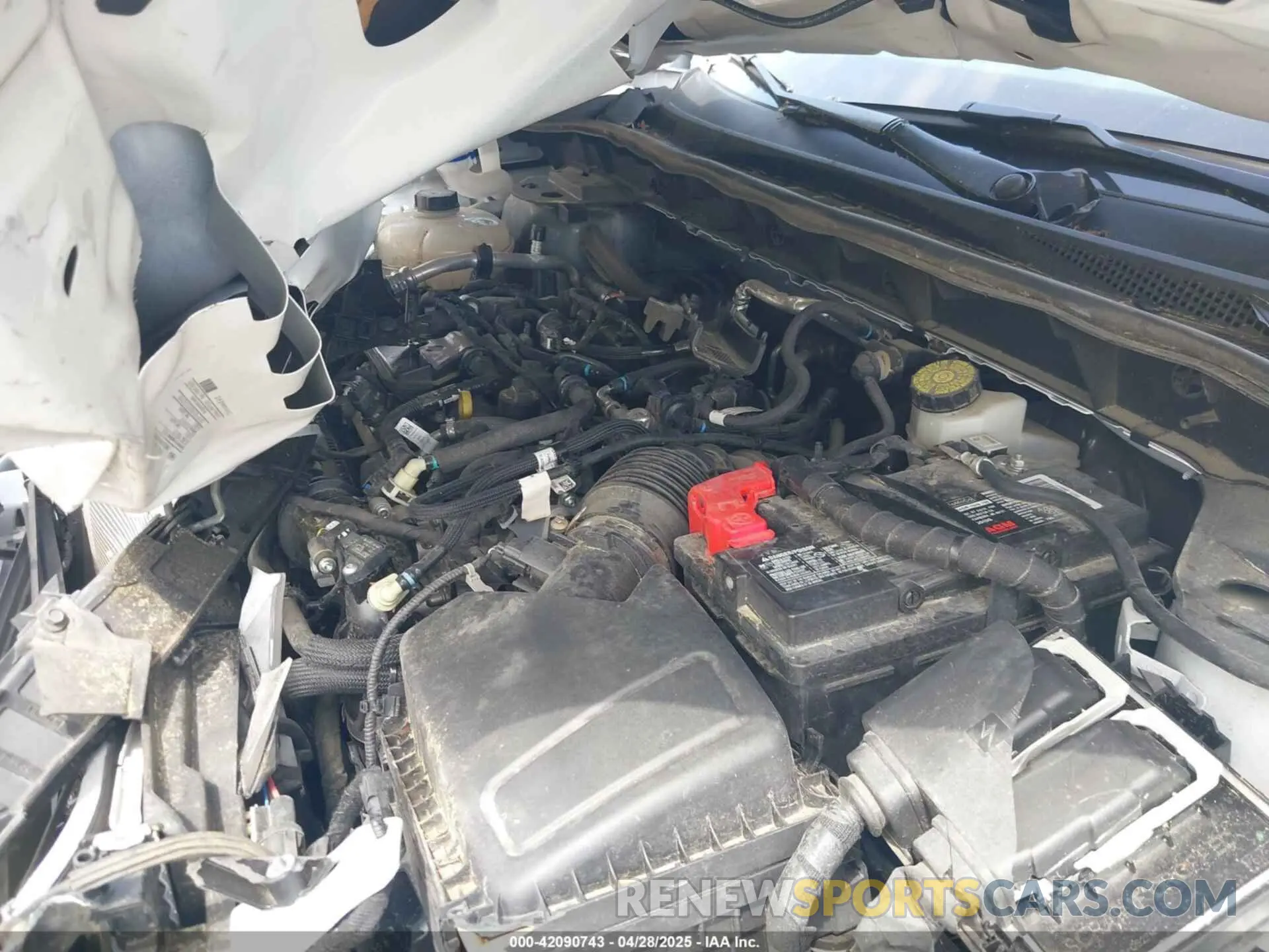10 fotografías del automóvil dañado 1FMCU0G61LUC46897 FORD ESCAPE 2020