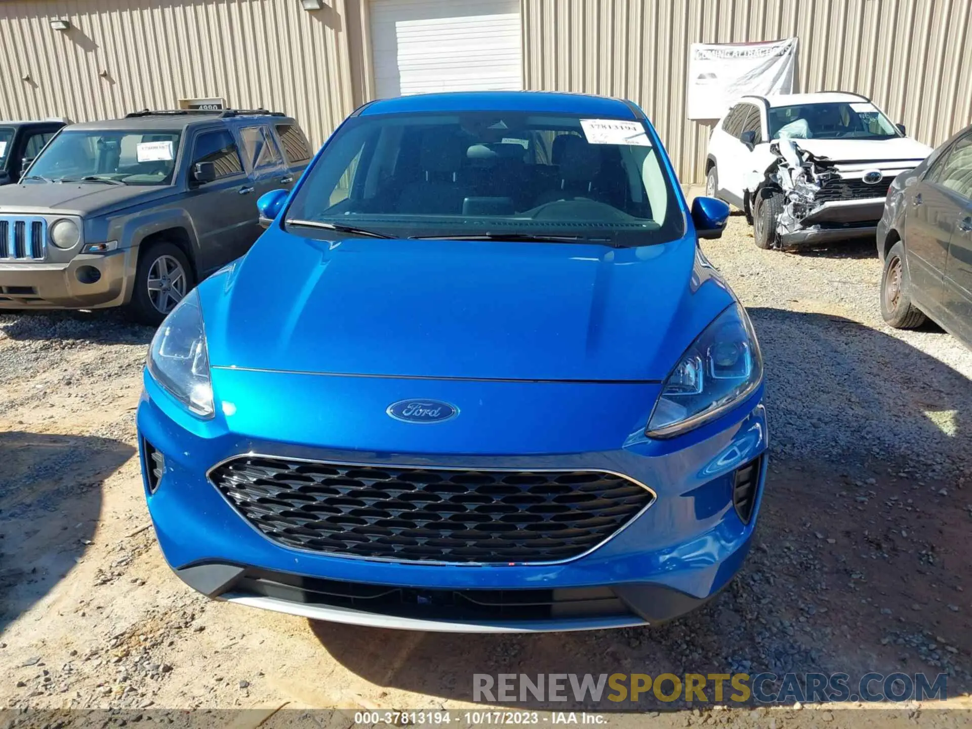 12 fotografías del automóvil dañado 1FMCU0G62LUA66943 FORD ESCAPE 2020