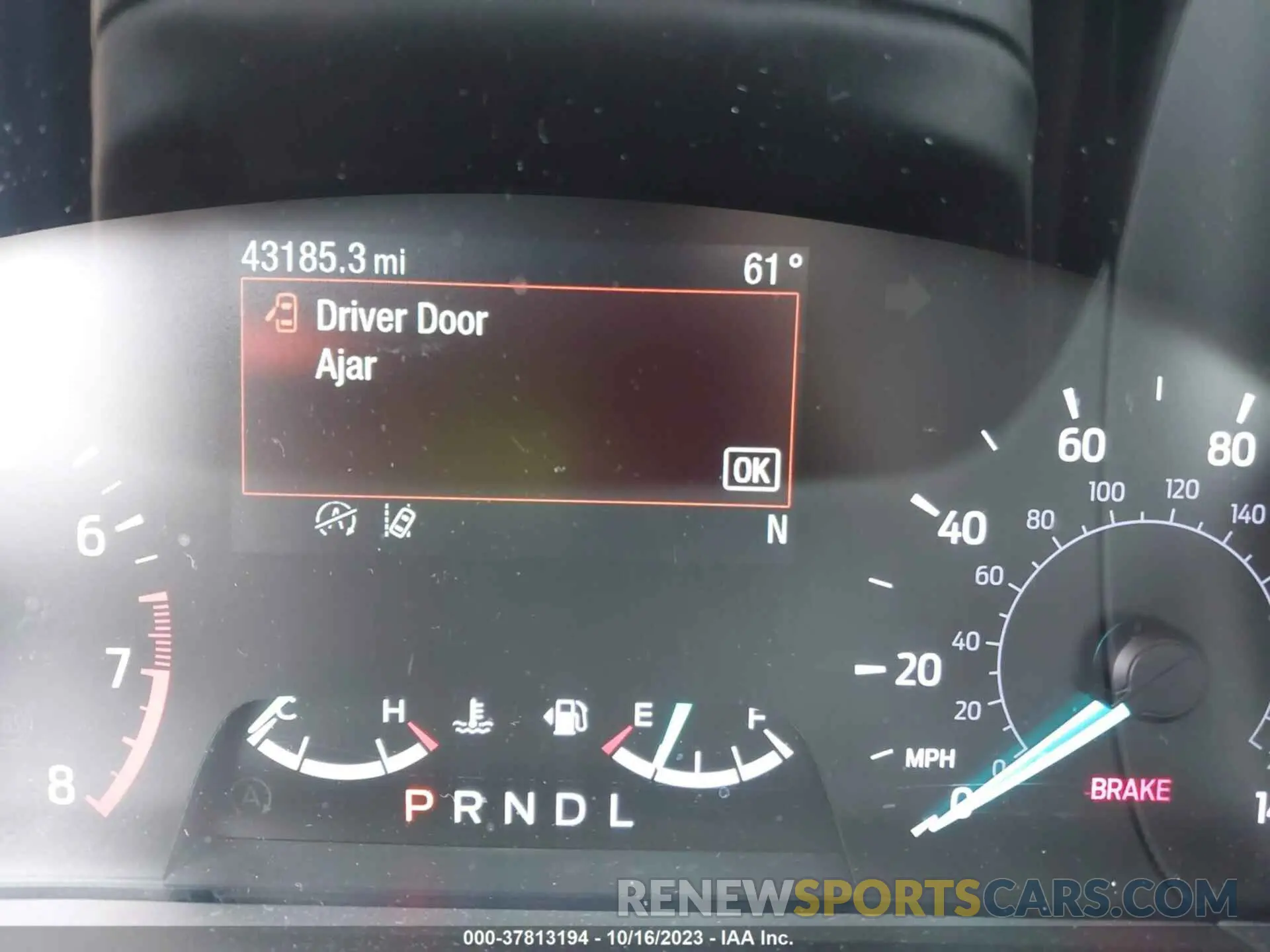 7 fotografías del automóvil dañado 1FMCU0G62LUA66943 FORD ESCAPE 2020