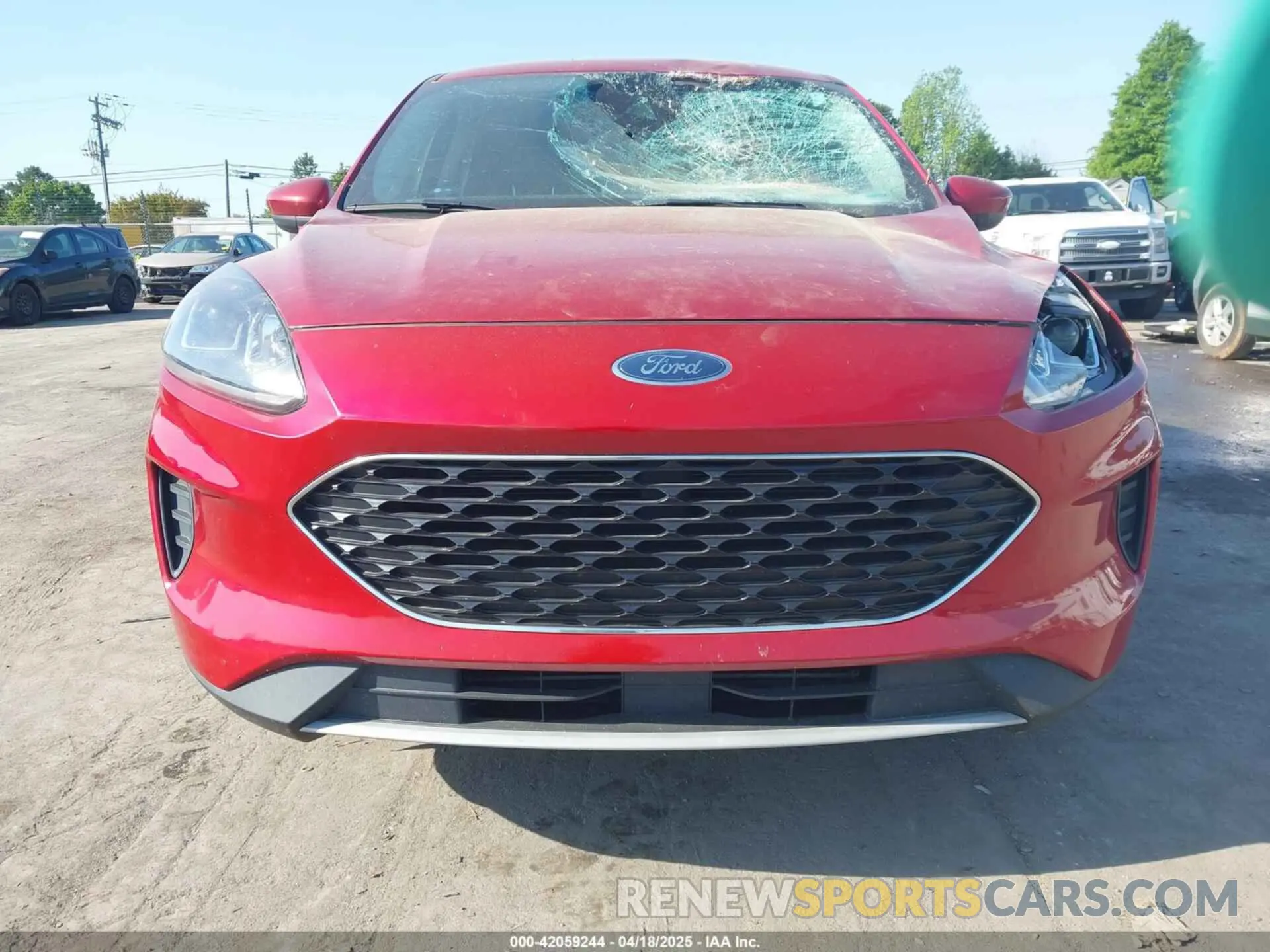 12 fotografías del automóvil dañado 1FMCU0G62LUB94518 FORD ESCAPE 2020