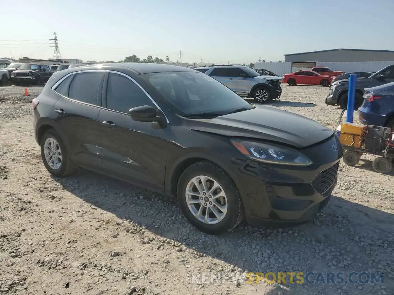 4 fotografías del automóvil dañado 1FMCU0G62LUC03508 FORD ESCAPE 2020