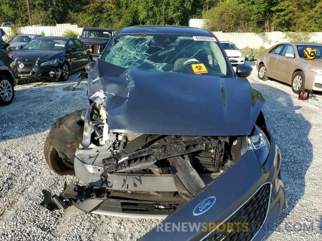 5 fotografías del automóvil dañado 1FMCU0G62LUC42373 FORD ESCAPE 2020