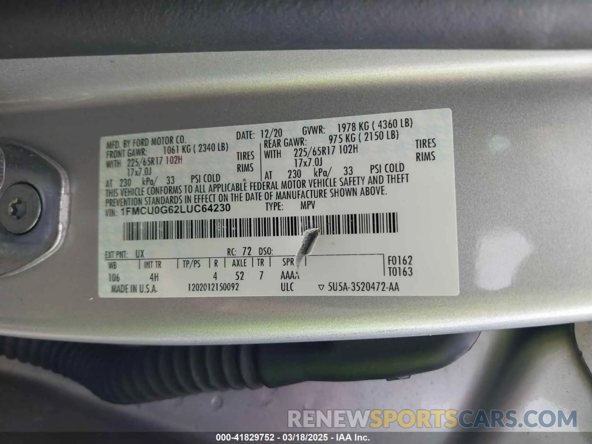 9 fotografías del automóvil dañado 1FMCU0G62LUC64230 FORD ESCAPE 2020