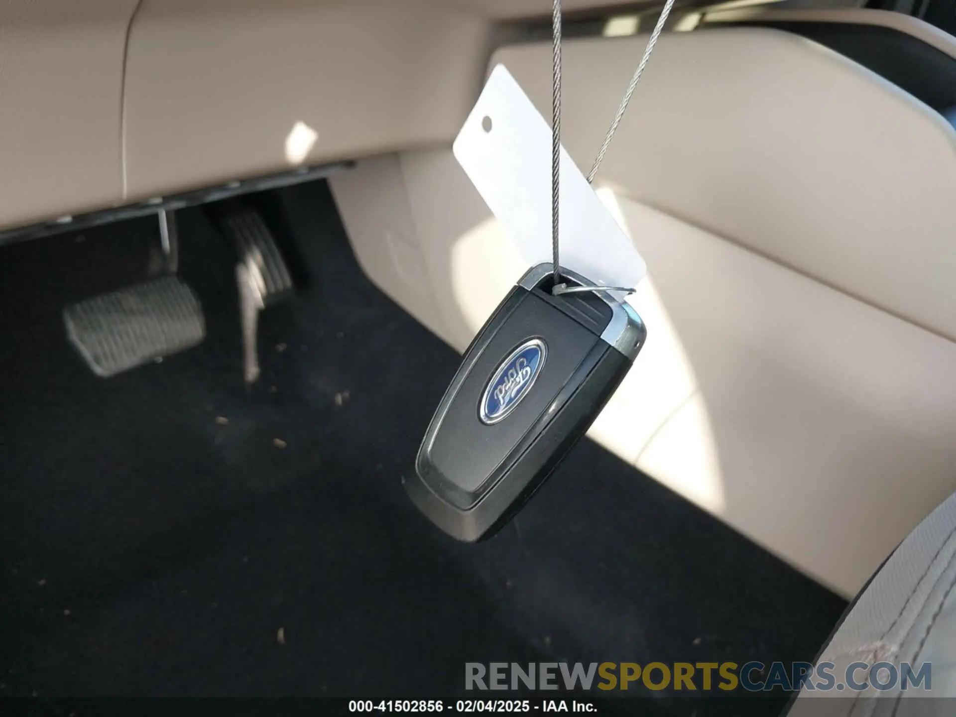 11 fotografías del automóvil dañado 1FMCU0G63LUB74195 FORD ESCAPE 2020