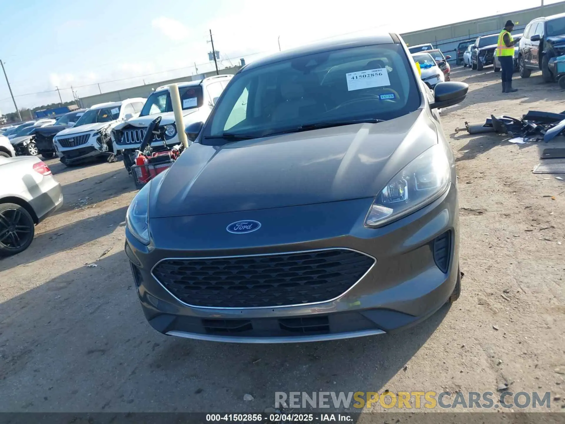13 fotografías del automóvil dañado 1FMCU0G63LUB74195 FORD ESCAPE 2020