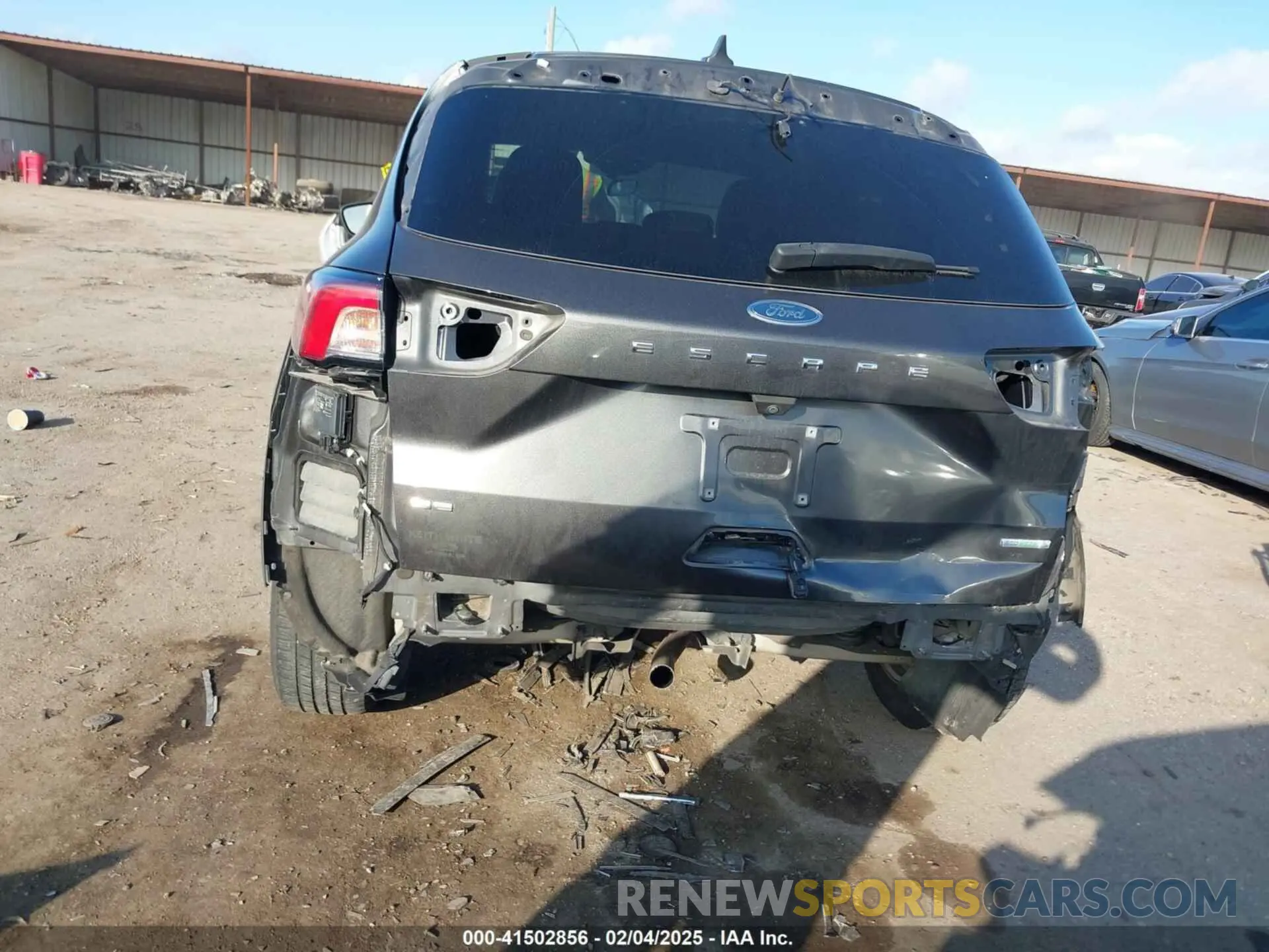 6 fotografías del automóvil dañado 1FMCU0G63LUB74195 FORD ESCAPE 2020