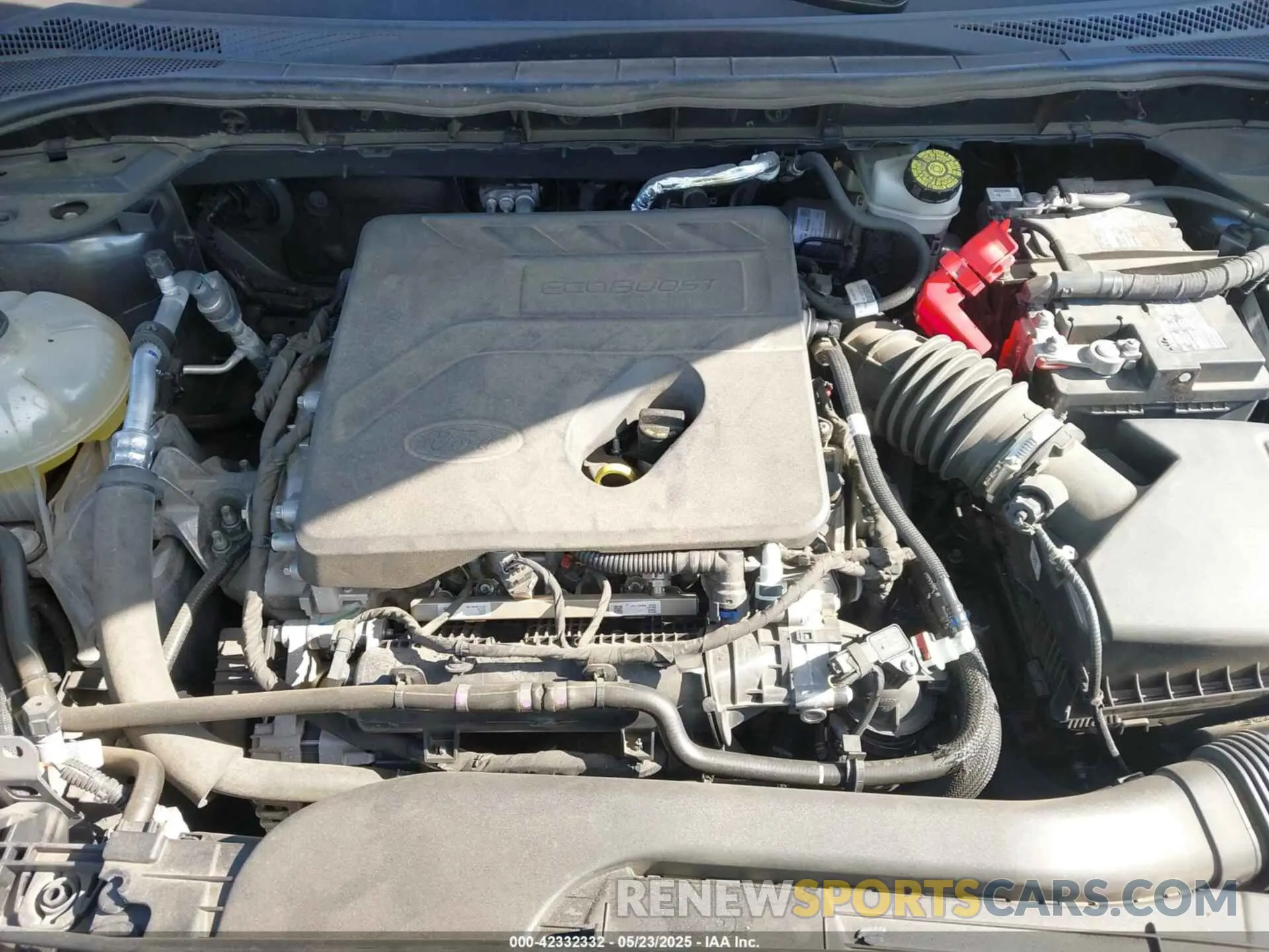 10 fotografías del automóvil dañado 1FMCU0G63LUC26585 FORD ESCAPE 2020