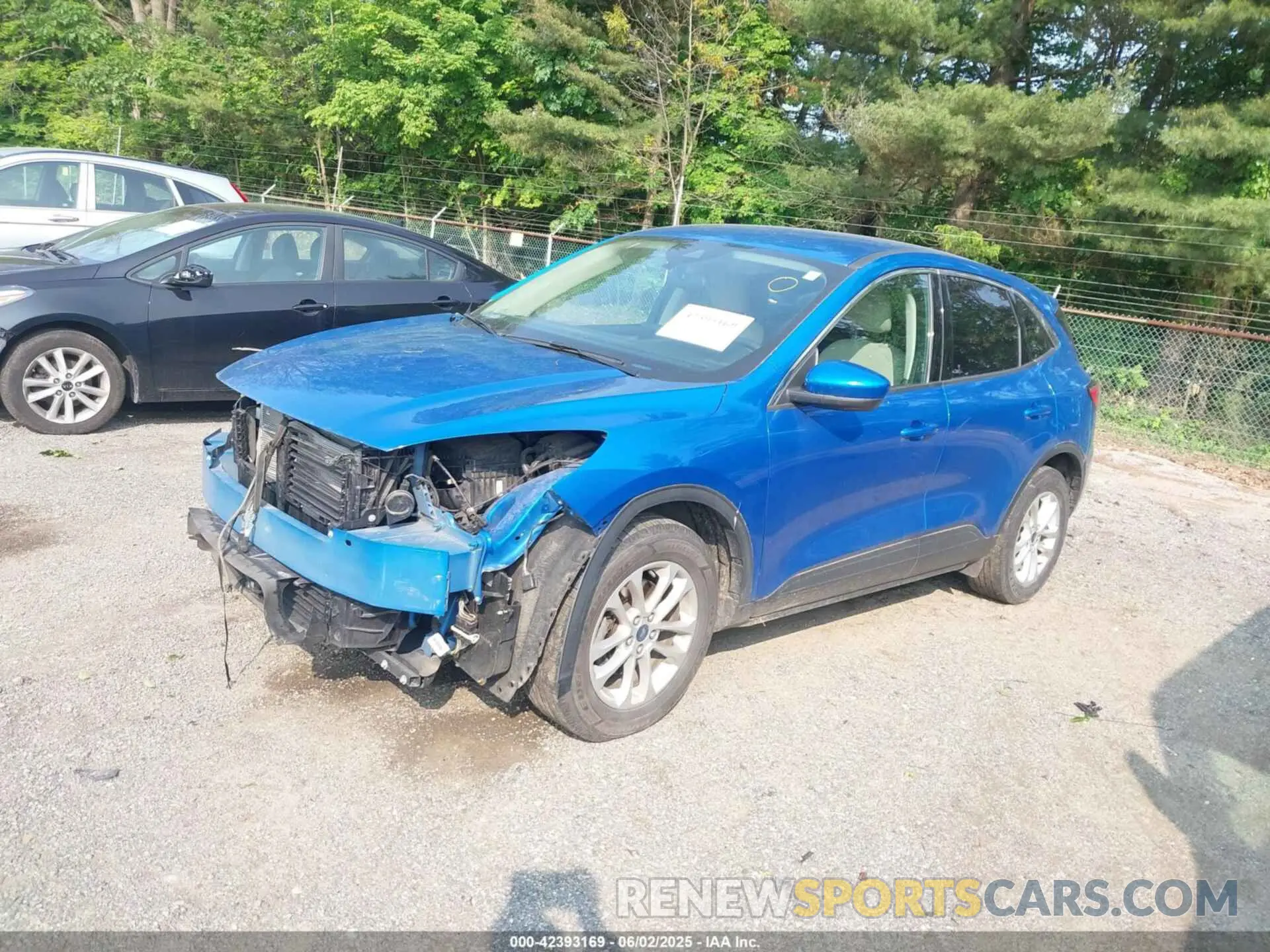 2 fotografías del automóvil dañado 1FMCU0G63LUC71283 FORD ESCAPE 2020