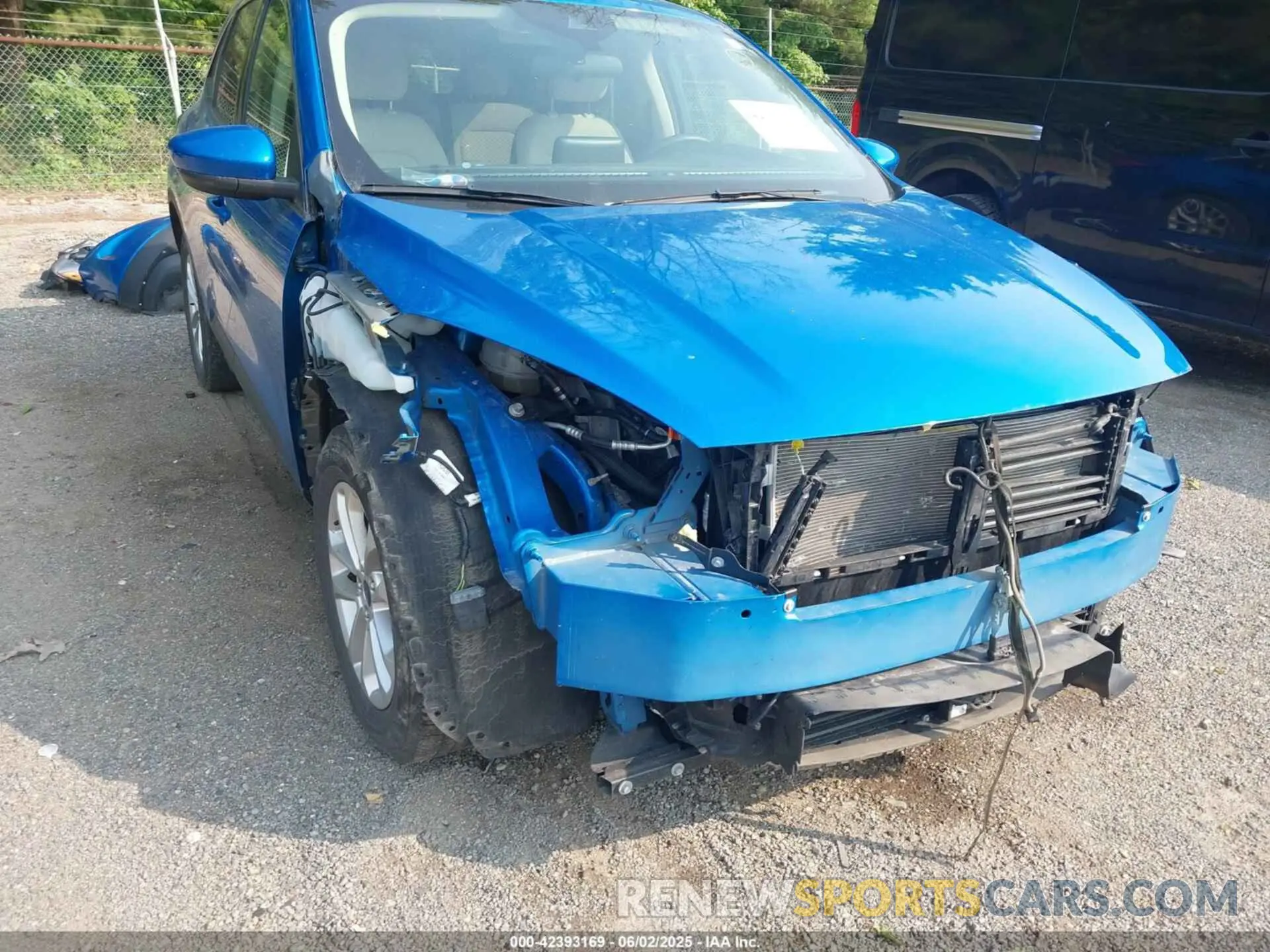 6 fotografías del automóvil dañado 1FMCU0G63LUC71283 FORD ESCAPE 2020
