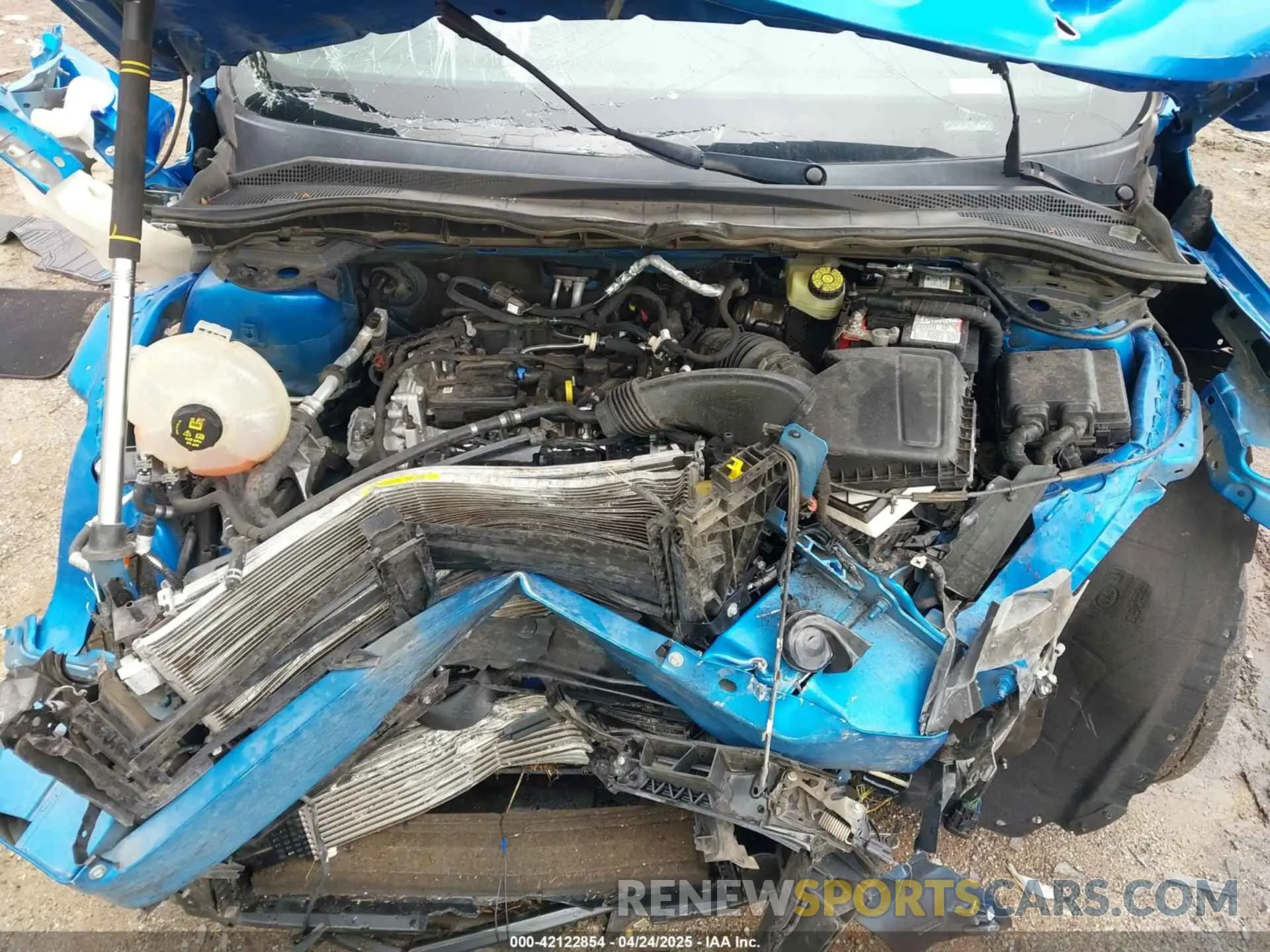 10 fotografías del automóvil dañado 1FMCU0G64LUA57788 FORD ESCAPE 2020