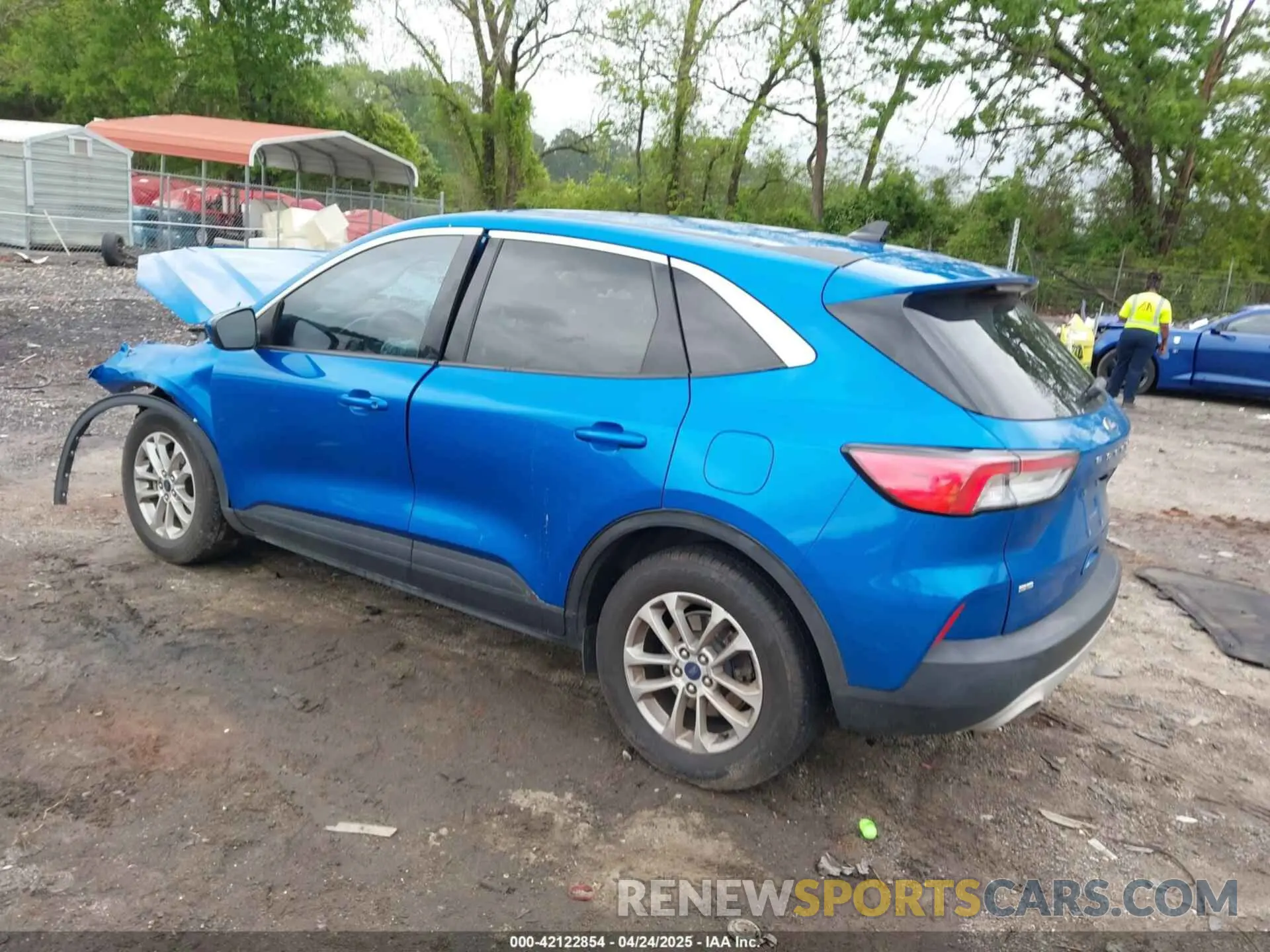 3 fotografías del automóvil dañado 1FMCU0G64LUA57788 FORD ESCAPE 2020