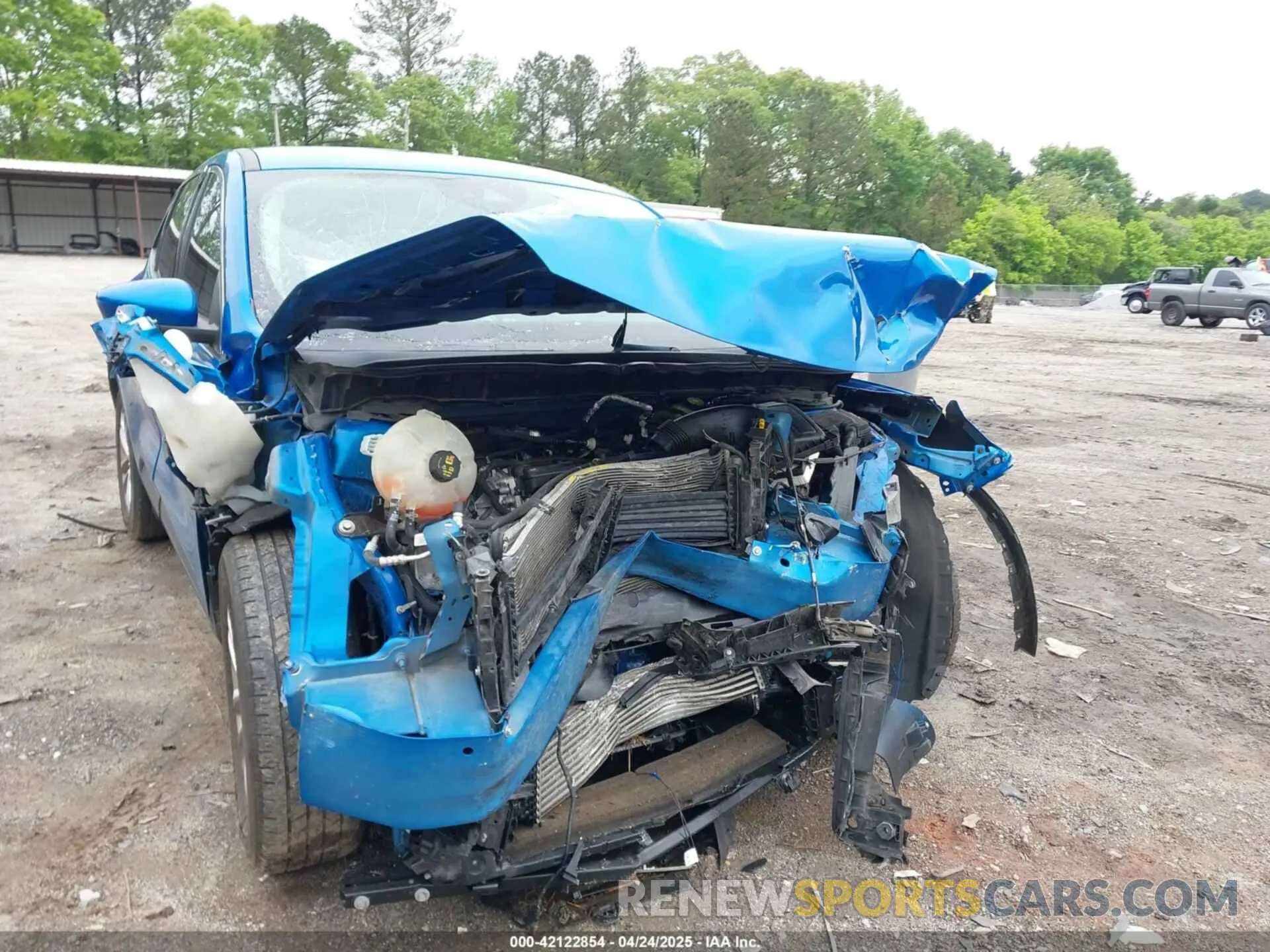 6 fotografías del automóvil dañado 1FMCU0G64LUA57788 FORD ESCAPE 2020