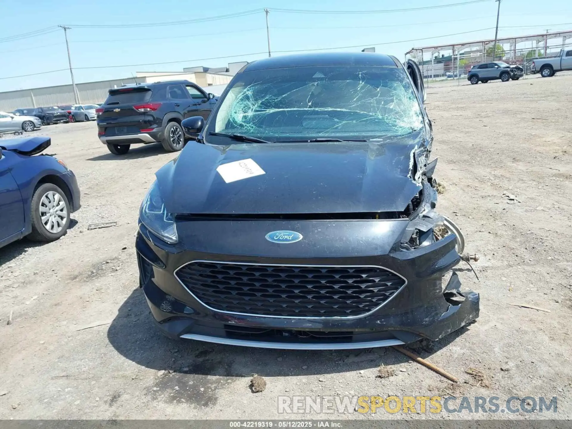 11 fotografías del automóvil dañado 1FMCU0G64LUA93755 FORD ESCAPE 2020