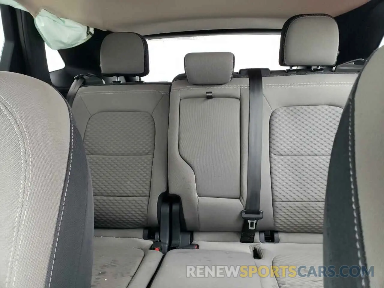 10 fotografías del automóvil dañado 1FMCU0G64LUB77946 FORD ESCAPE 2020