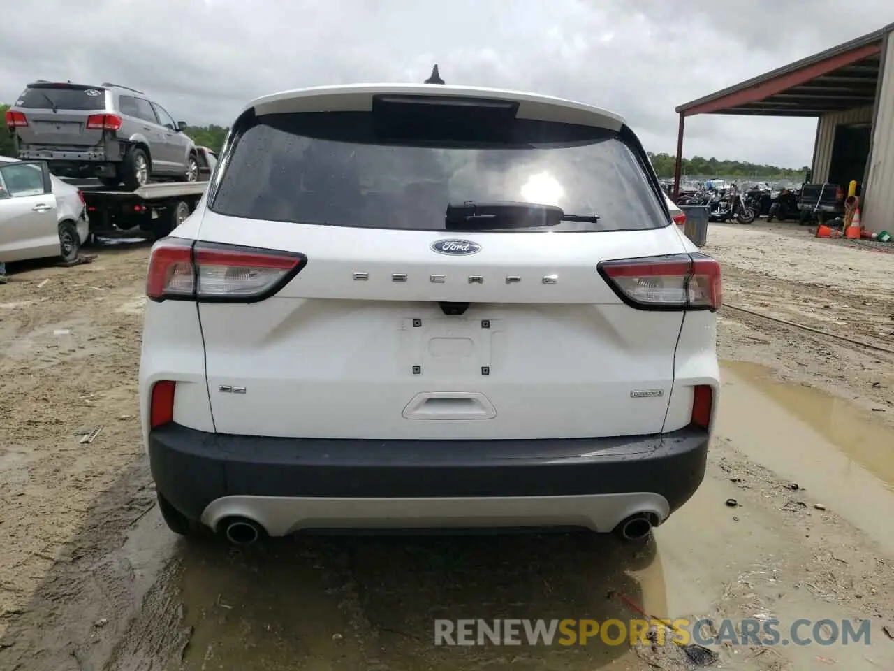 6 fotografías del automóvil dañado 1FMCU0G64LUB84105 FORD ESCAPE 2020