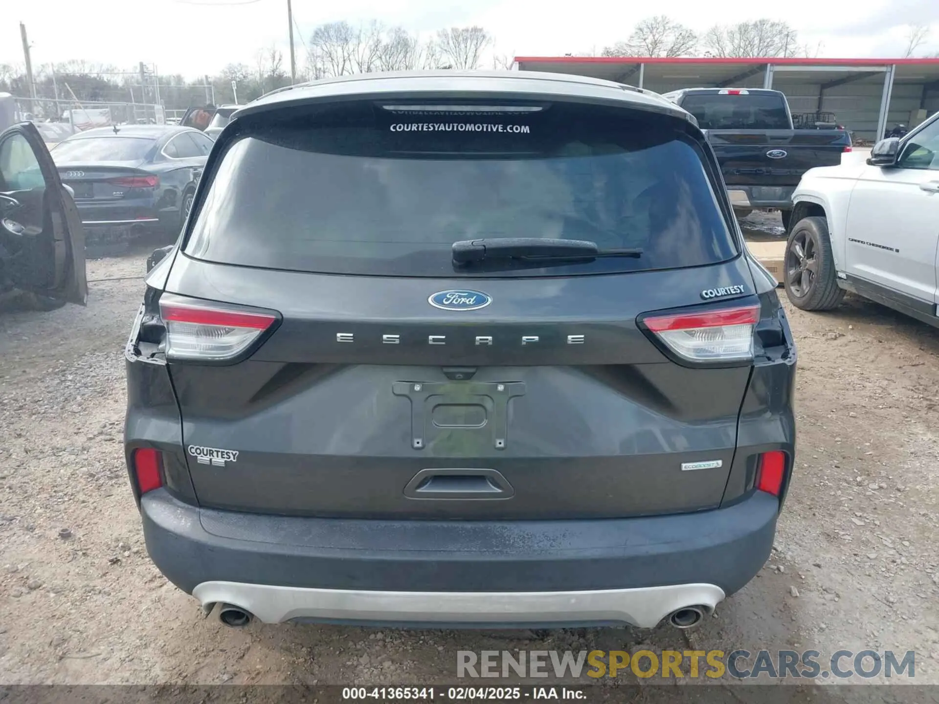 17 fotografías del automóvil dañado 1FMCU0G65LUA12407 FORD ESCAPE 2020