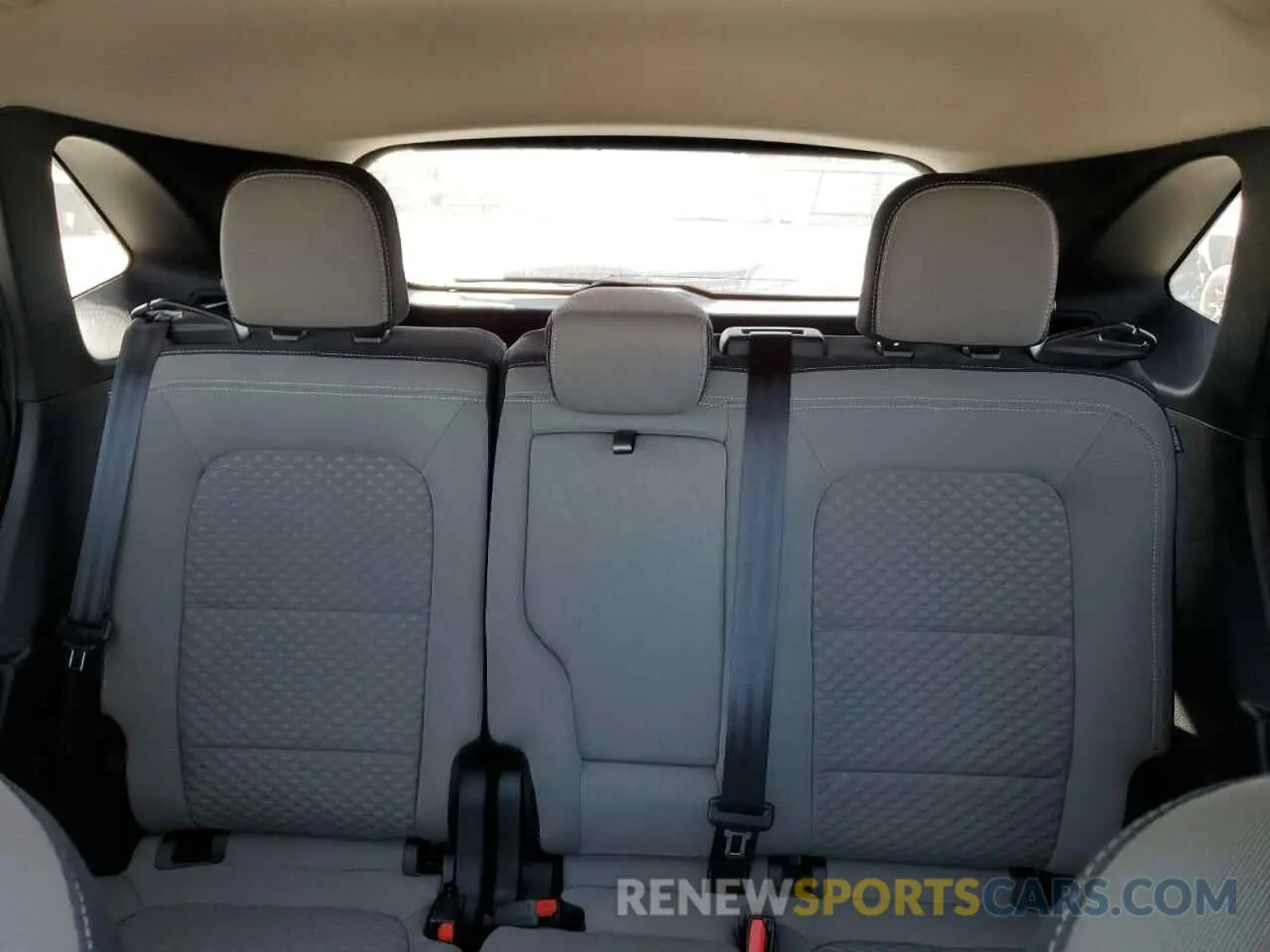 10 fotografías del automóvil dañado 1FMCU0G65LUA76382 FORD ESCAPE 2020