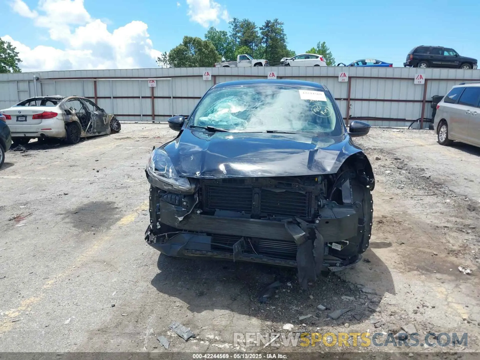 13 fotografías del automóvil dañado 1FMCU0G65LUA92260 FORD ESCAPE 2020