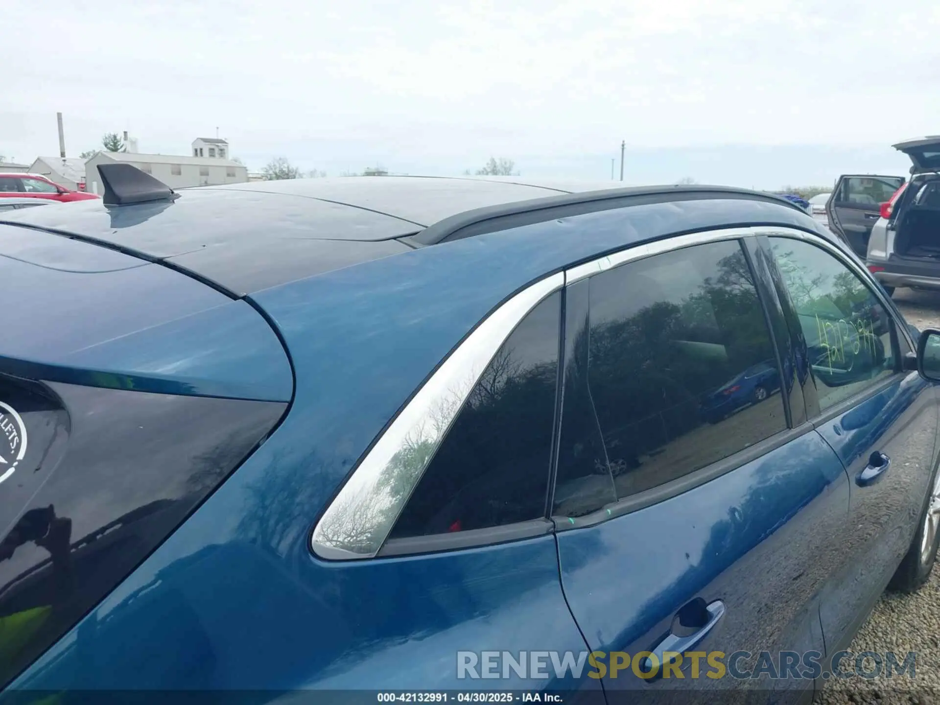 20 fotografías del automóvil dañado 1FMCU0G65LUA98916 FORD ESCAPE 2020