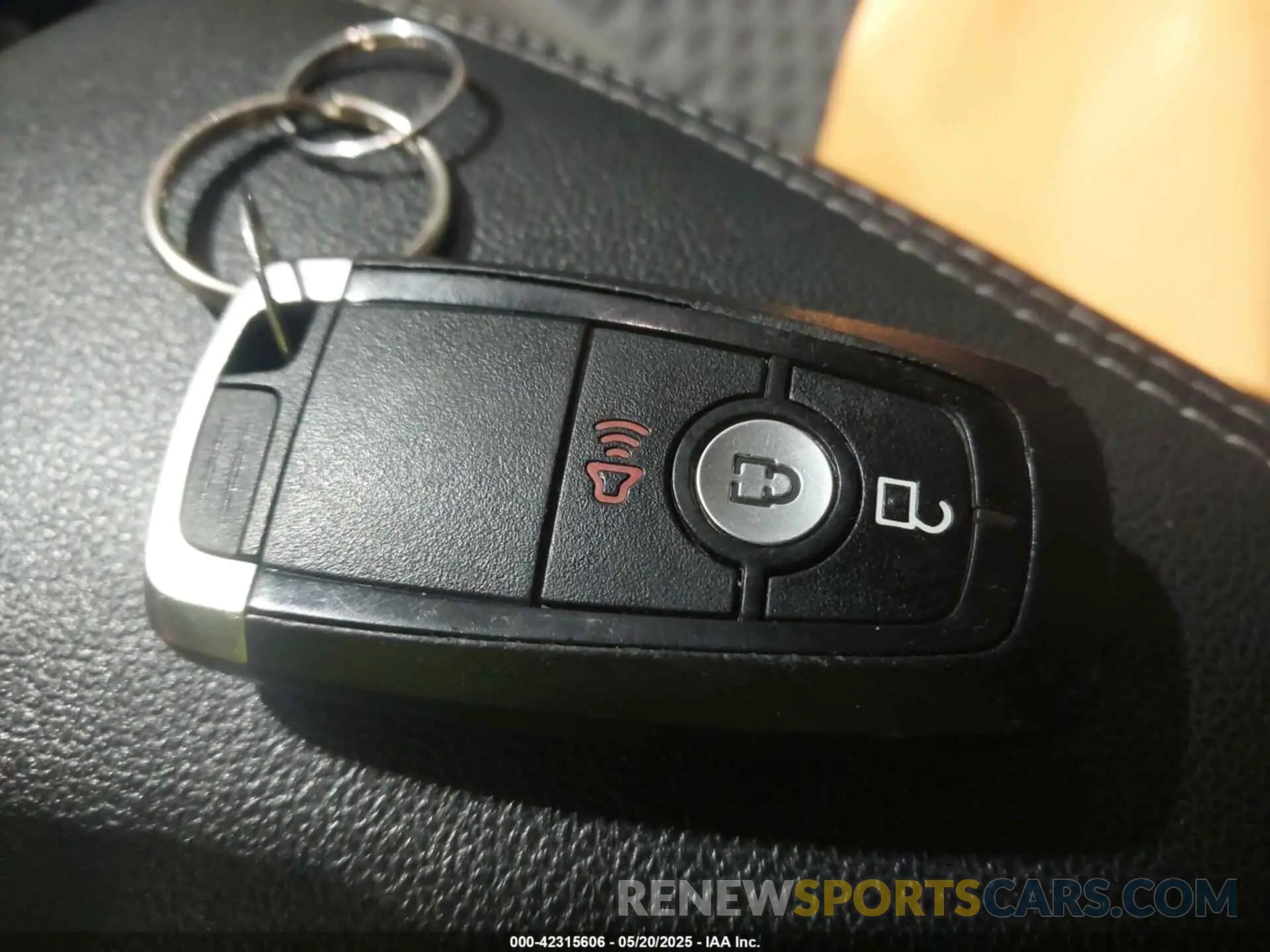 11 fotografías del automóvil dañado 1FMCU0G65LUB13267 FORD ESCAPE 2020