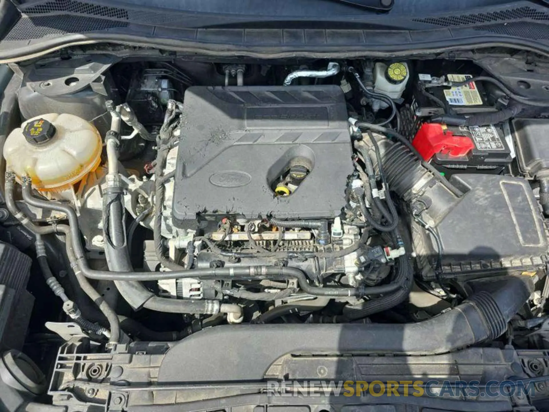 8 fotografías del automóvil dañado 1FMCU0G65LUB79902 FORD ESCAPE 2020