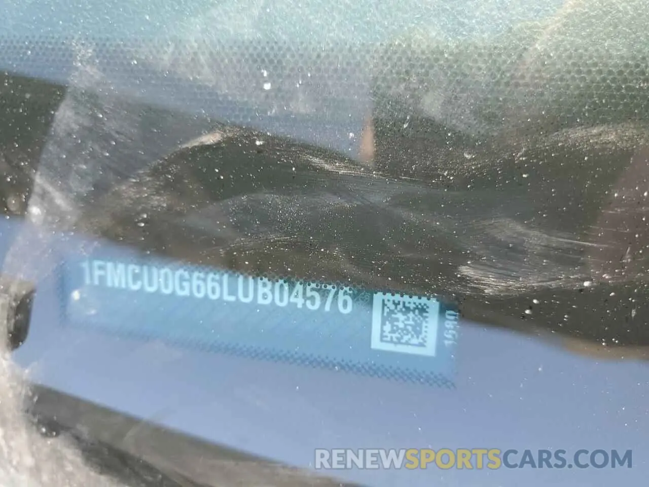 13 fotografías del automóvil dañado 1FMCU0G66LUB04576 FORD ESCAPE 2020