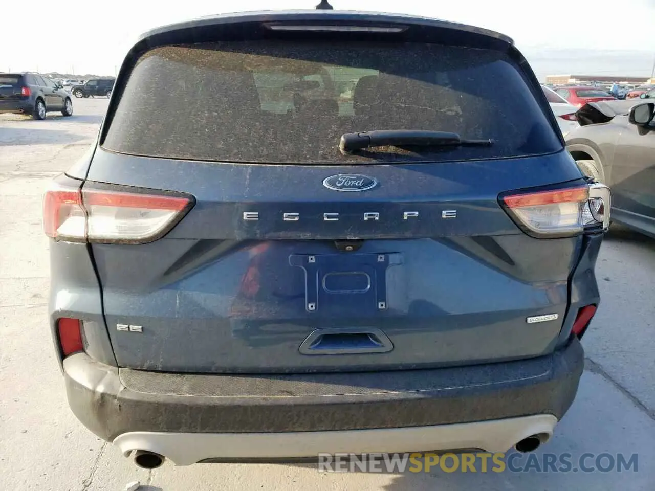 6 fotografías del automóvil dañado 1FMCU0G66LUB65748 FORD ESCAPE 2020