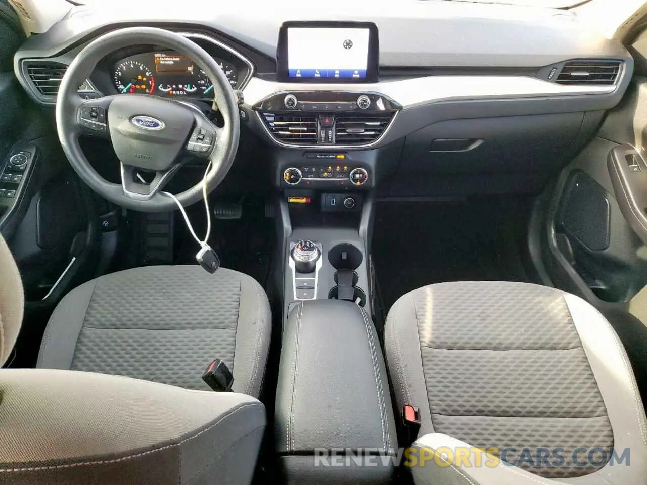 8 fotografías del automóvil dañado 1FMCU0G66LUB65748 FORD ESCAPE 2020