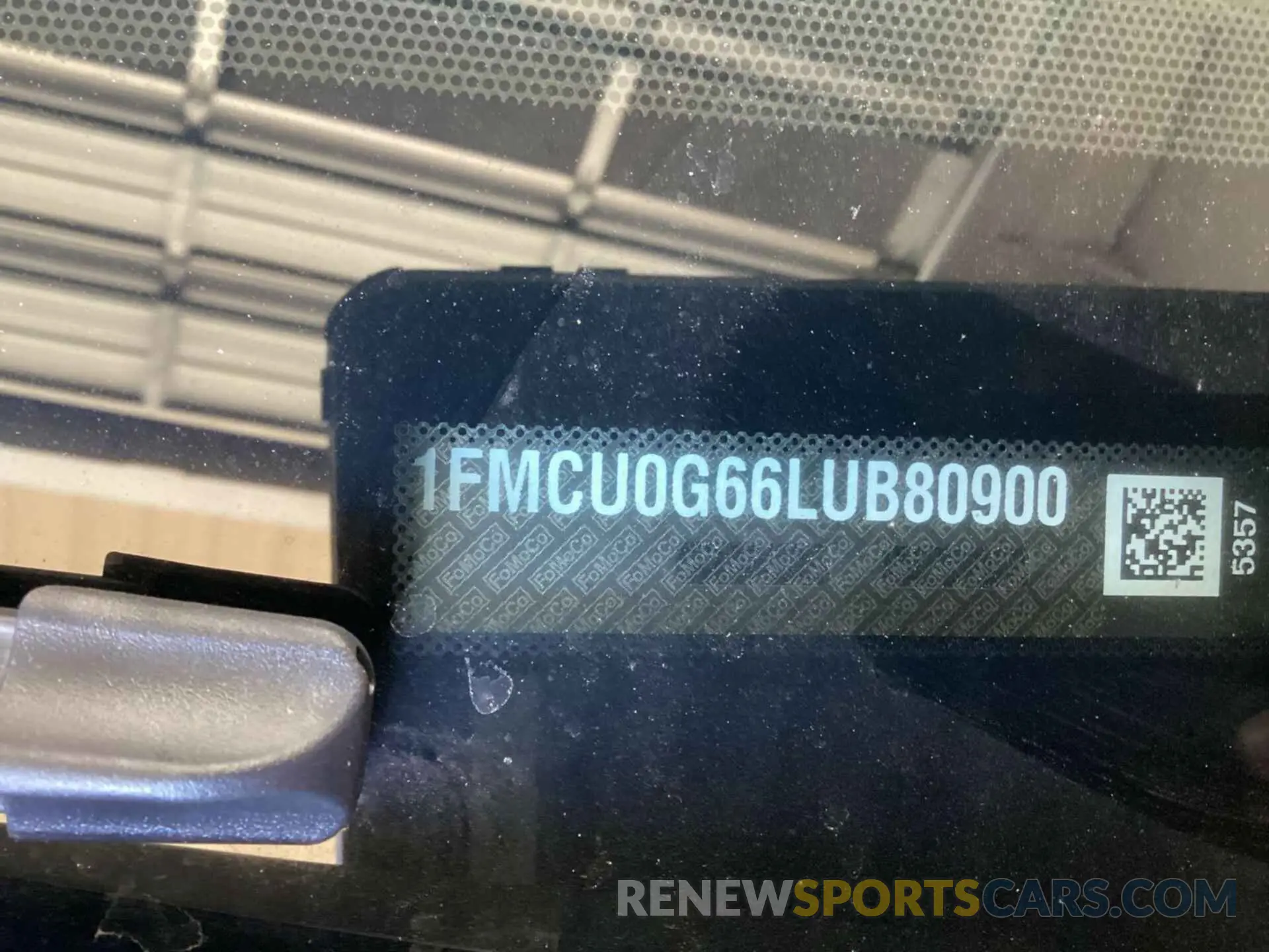22 fotografías del automóvil dañado 1FMCU0G66LUB80900 FORD ESCAPE 2020