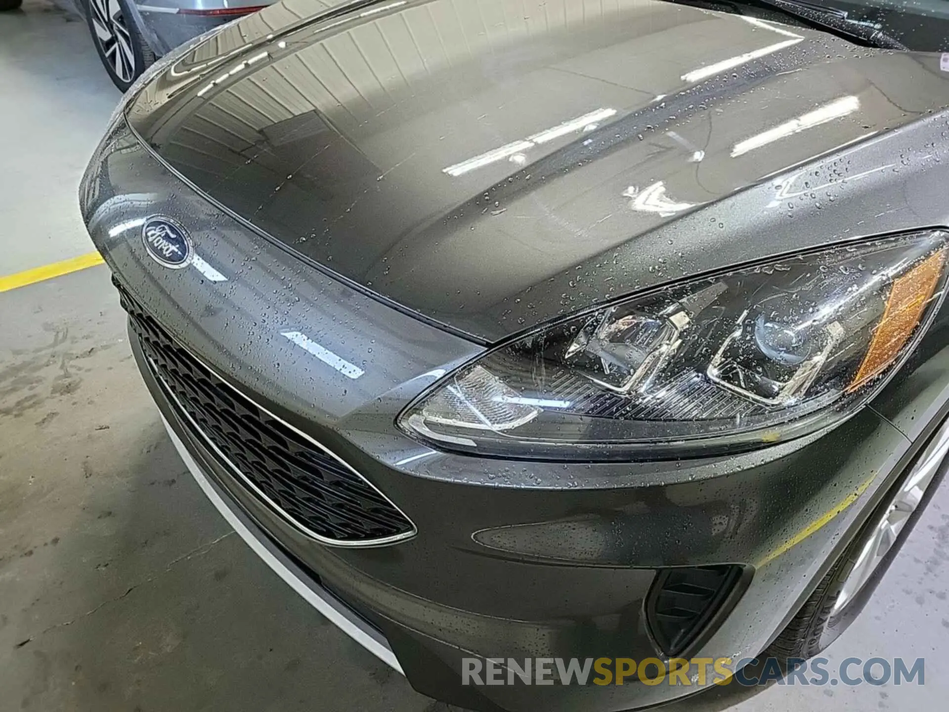 12 fotografías del automóvil dañado 1FMCU0G66LUB83778 FORD ESCAPE 2020