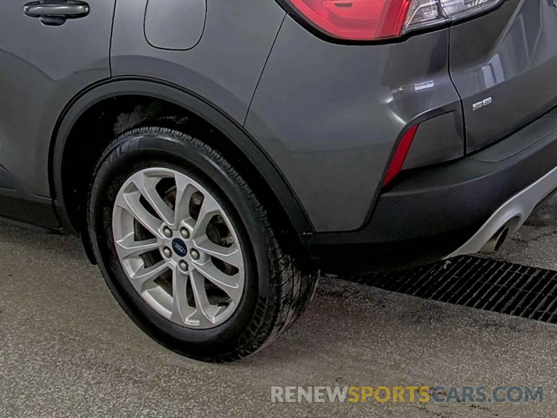 14 fotografías del automóvil dañado 1FMCU0G66LUB83778 FORD ESCAPE 2020