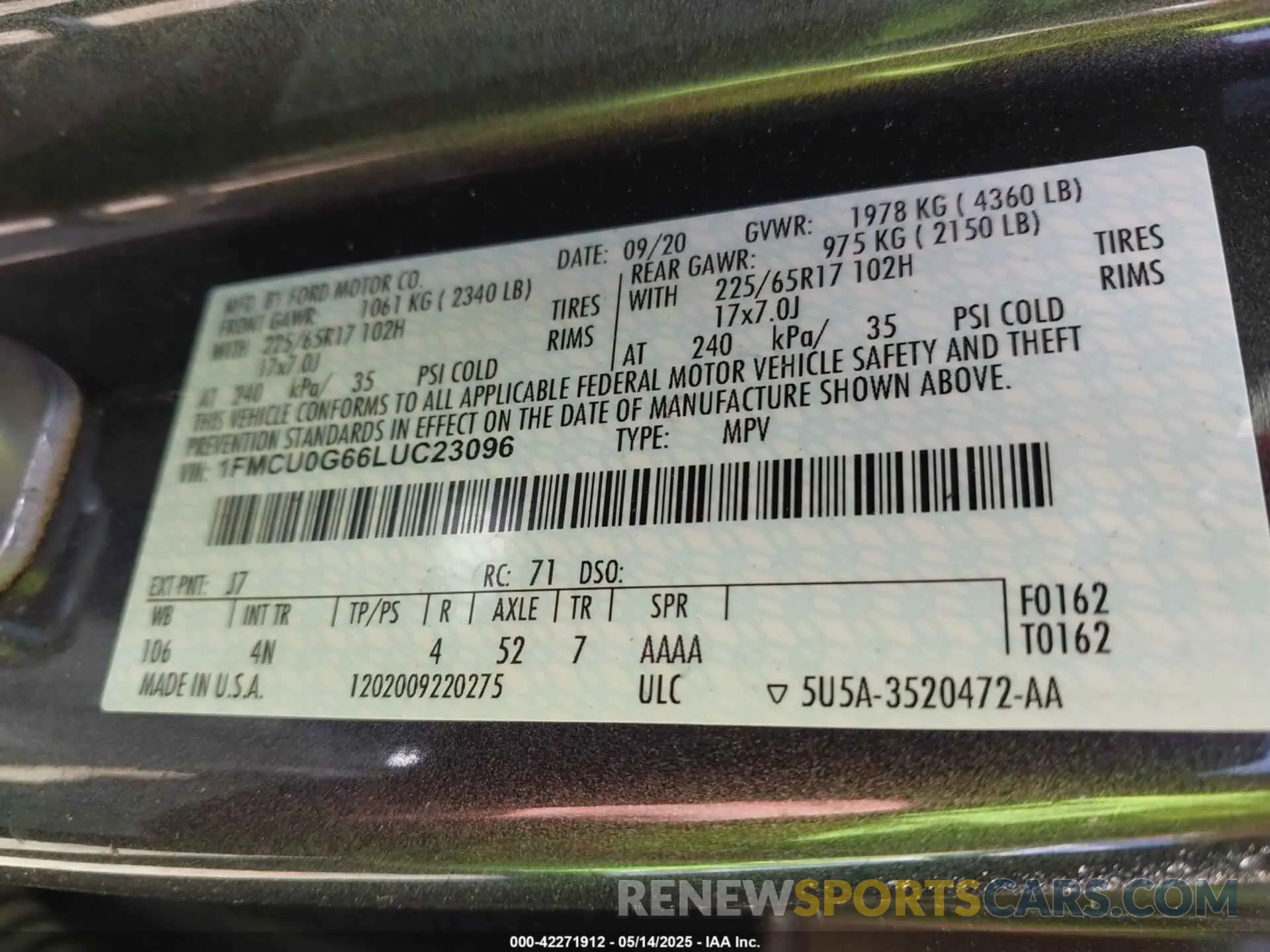 9 fotografías del automóvil dañado 1FMCU0G66LUC23096 FORD ESCAPE 2020