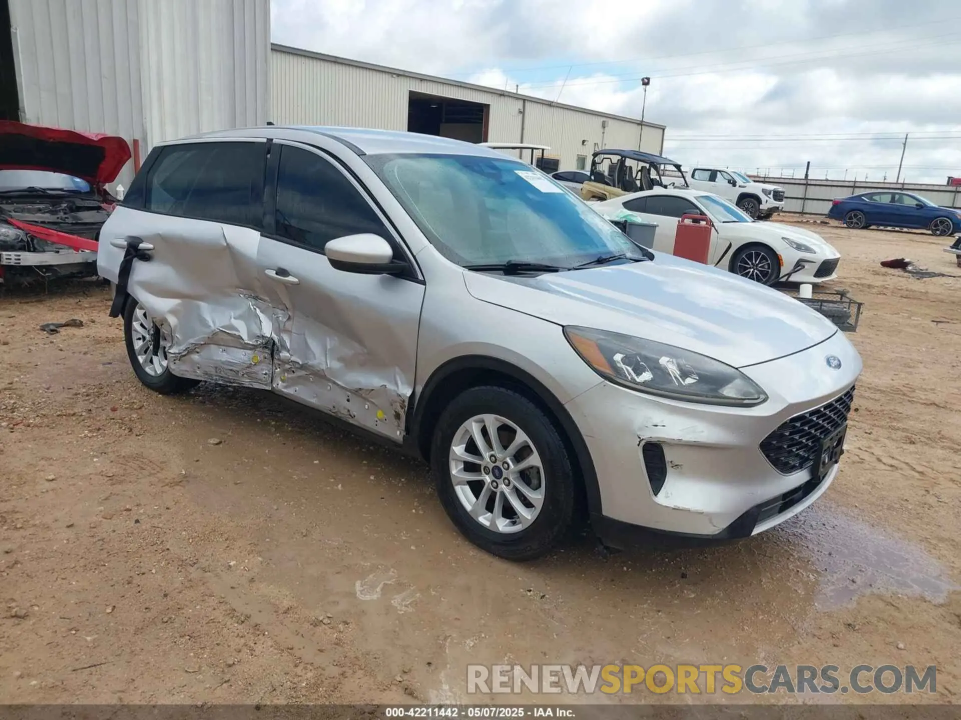 1 fotografías del automóvil dañado 1FMCU0G67LUA12375 FORD ESCAPE 2020
