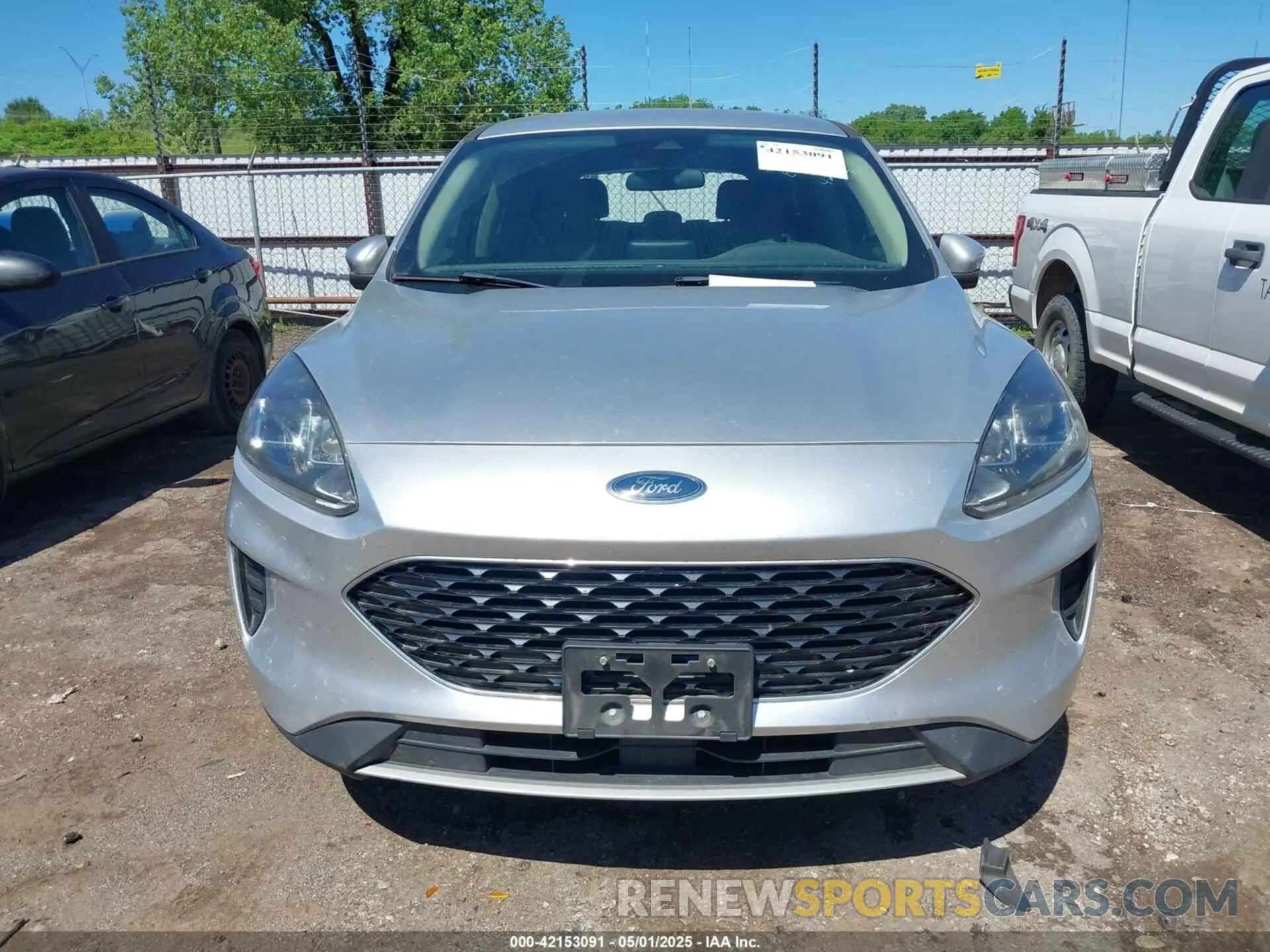 12 fotografías del automóvil dañado 1FMCU0G67LUB30443 FORD ESCAPE 2020